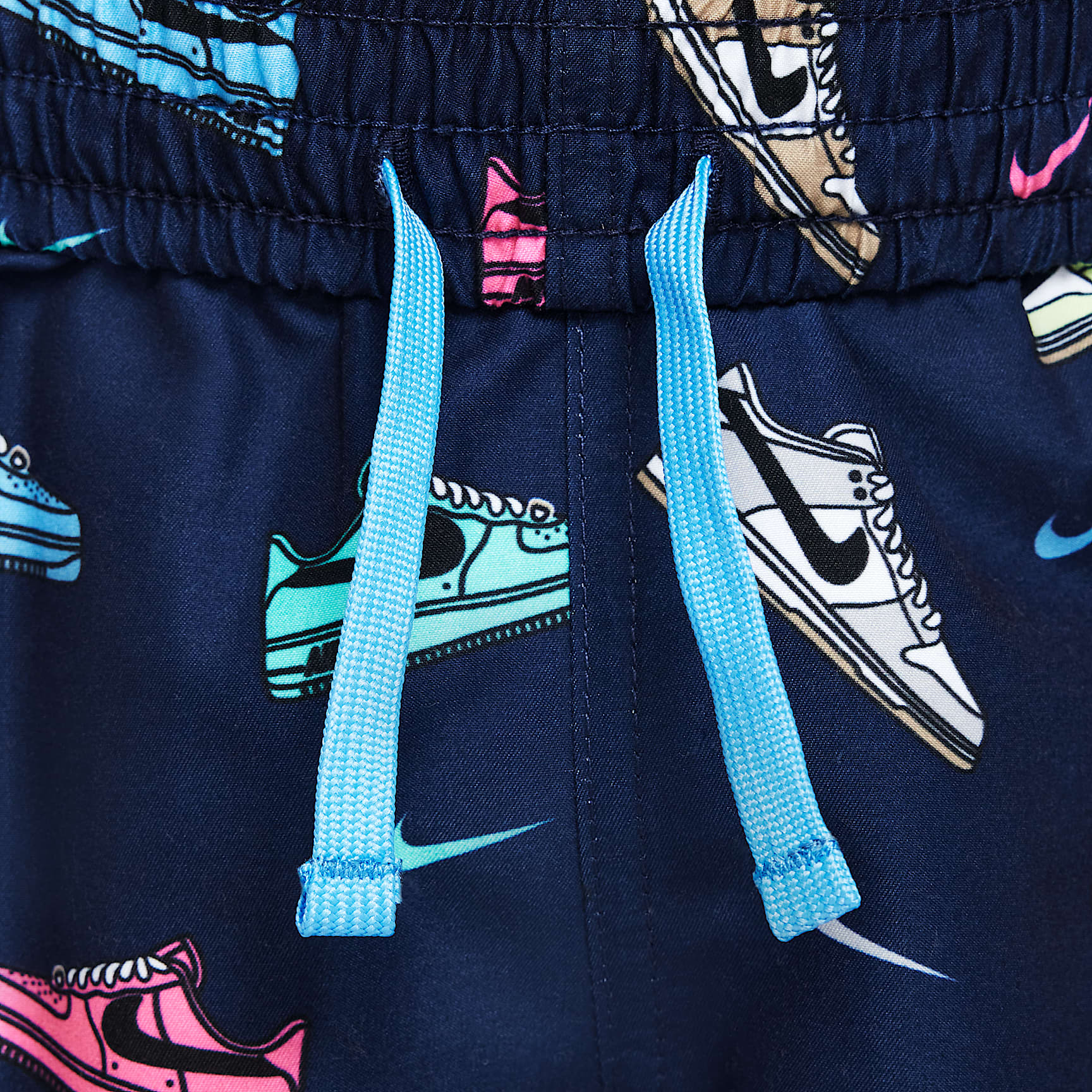 Nike Swim Breaker Big Kids' (Boys') 7" Brief-Lined Volley Shorts