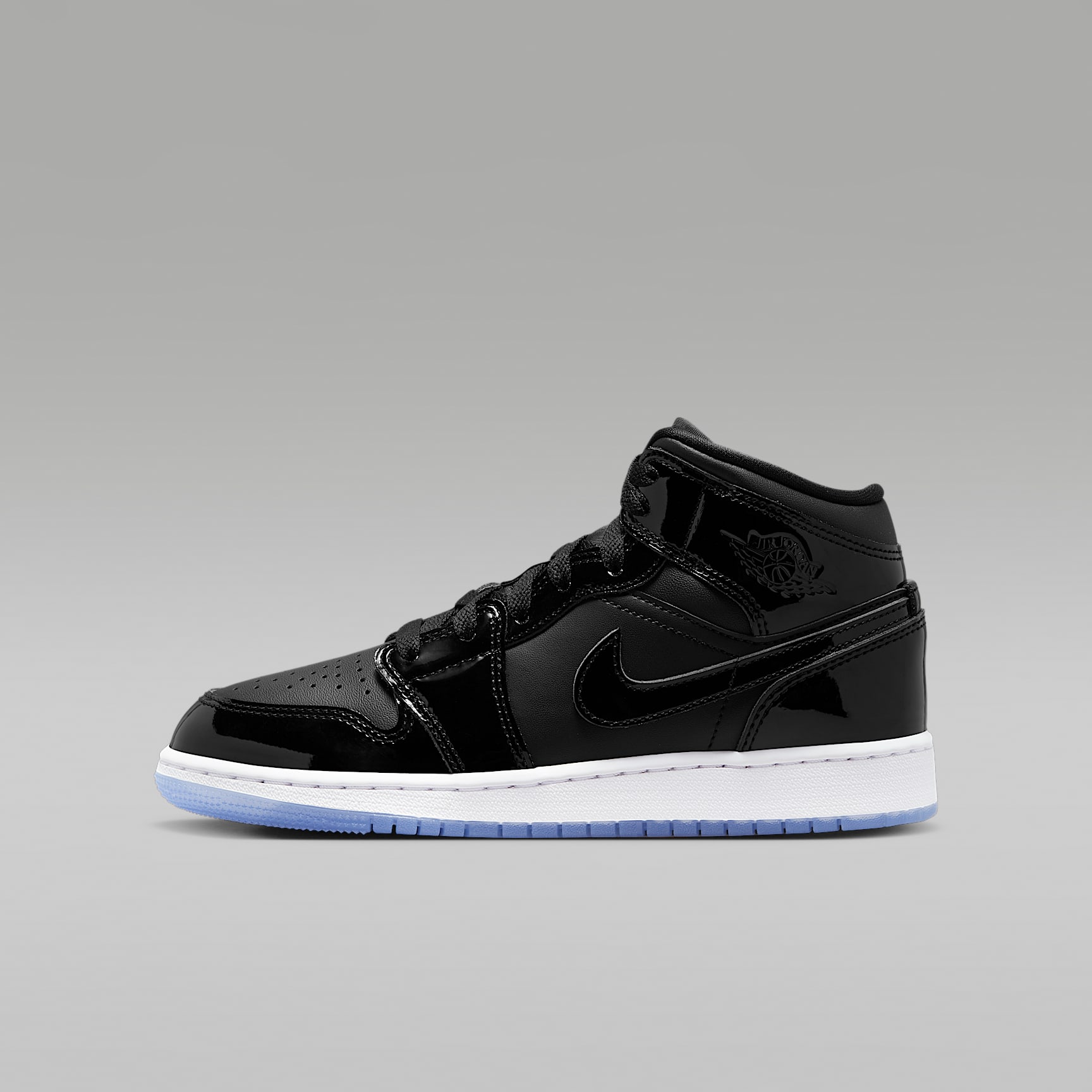 Air Jordan 1 Mid SE Big Kids' Shoes