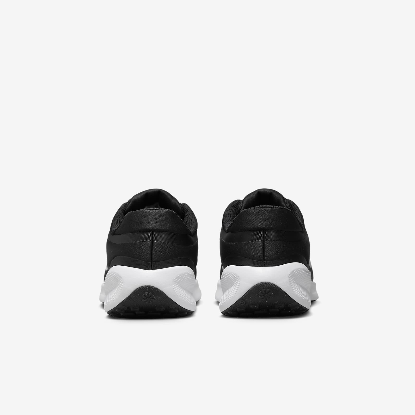Nike Revolution 7 Big Kids' Road Running Shoes