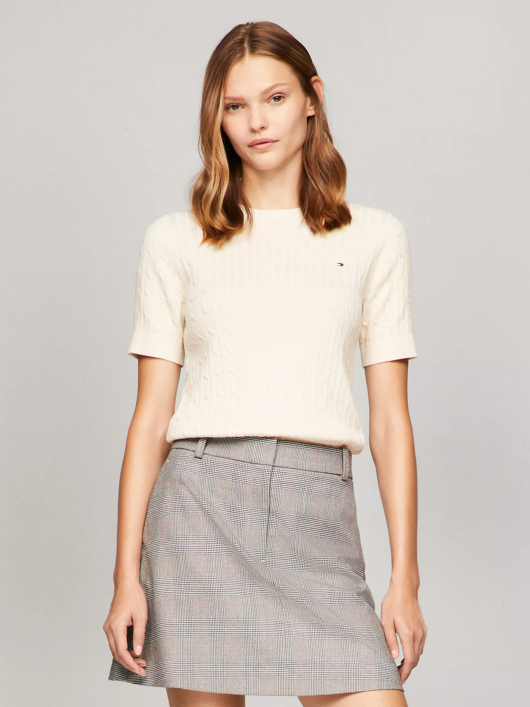 Женский свитер Tommy Hilfiger, Свитер с коротким рукавом, узором "косы" и мерцающим эффектом