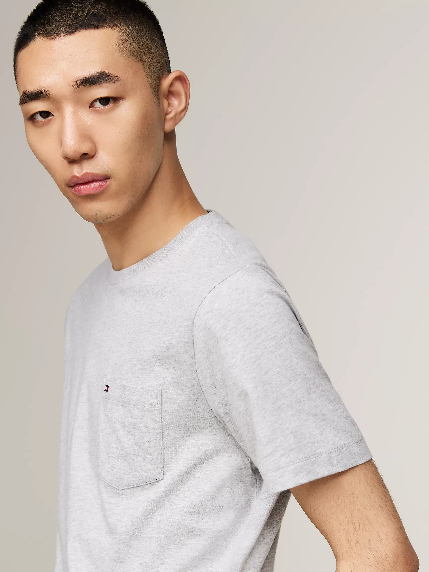 Мужская футболка Tommy Hilfiger, Меланжевая хлопковая футболка с карманом