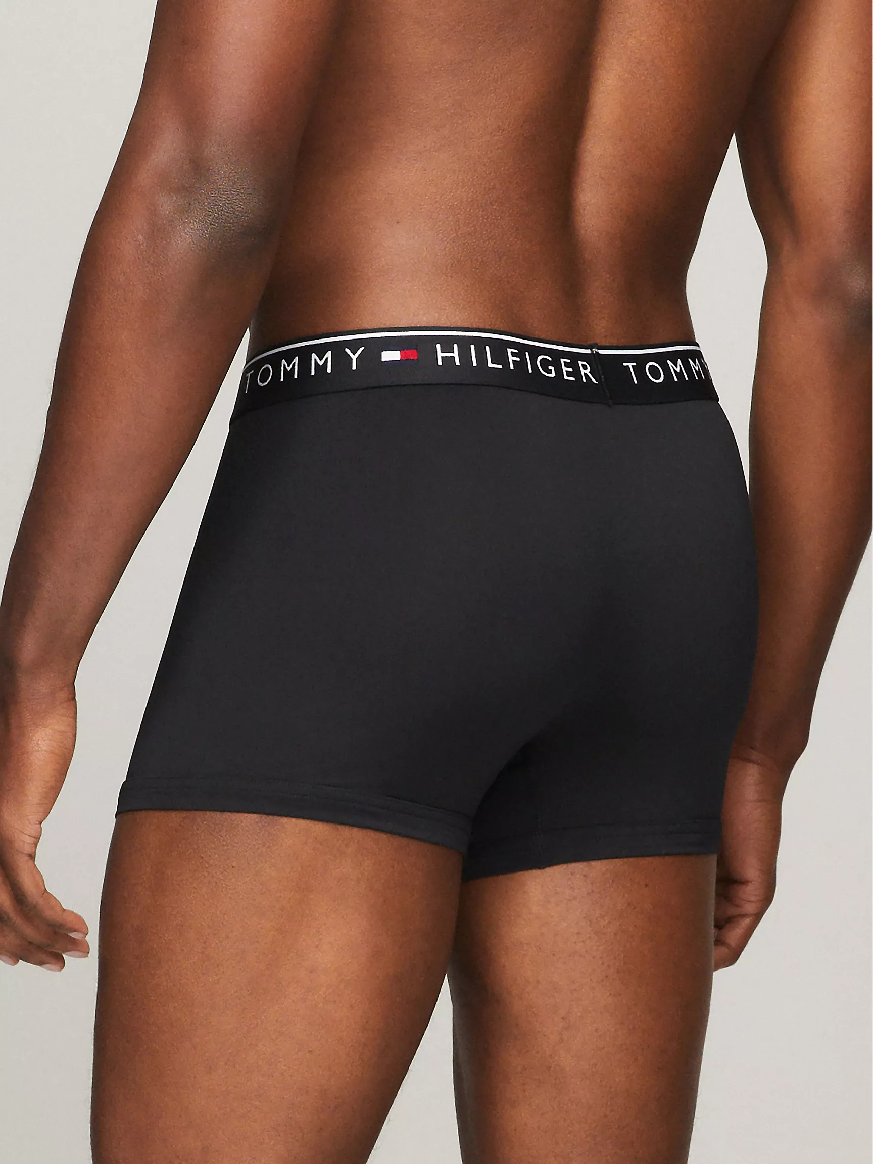 Мужское нижнее белье Tommy Hilfiger, Микрофибровые трусы-боксёры TH (набор 3 шт.)