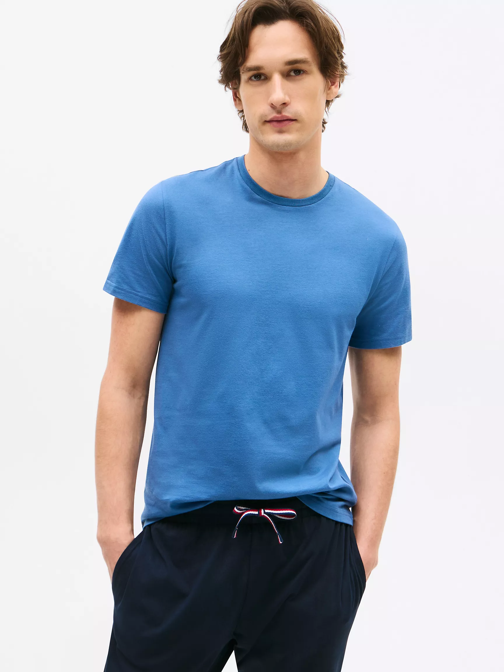 Мужское нижнее белье Tommy Hilfiger, Классические хлопковые футболки с круглым вырезом (набор 3 шт.)