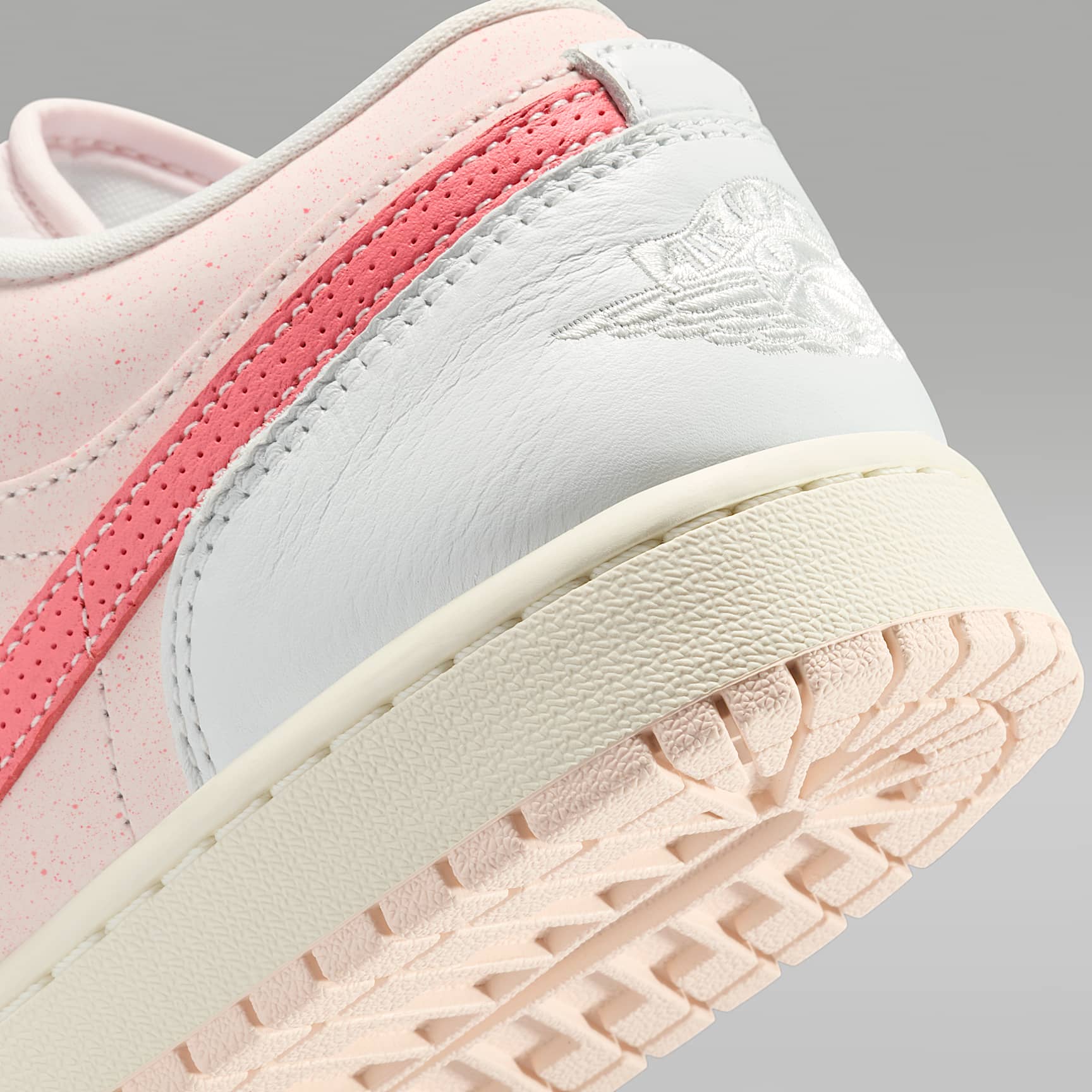 Air Jordan 1 Low SE Women's Shoes
