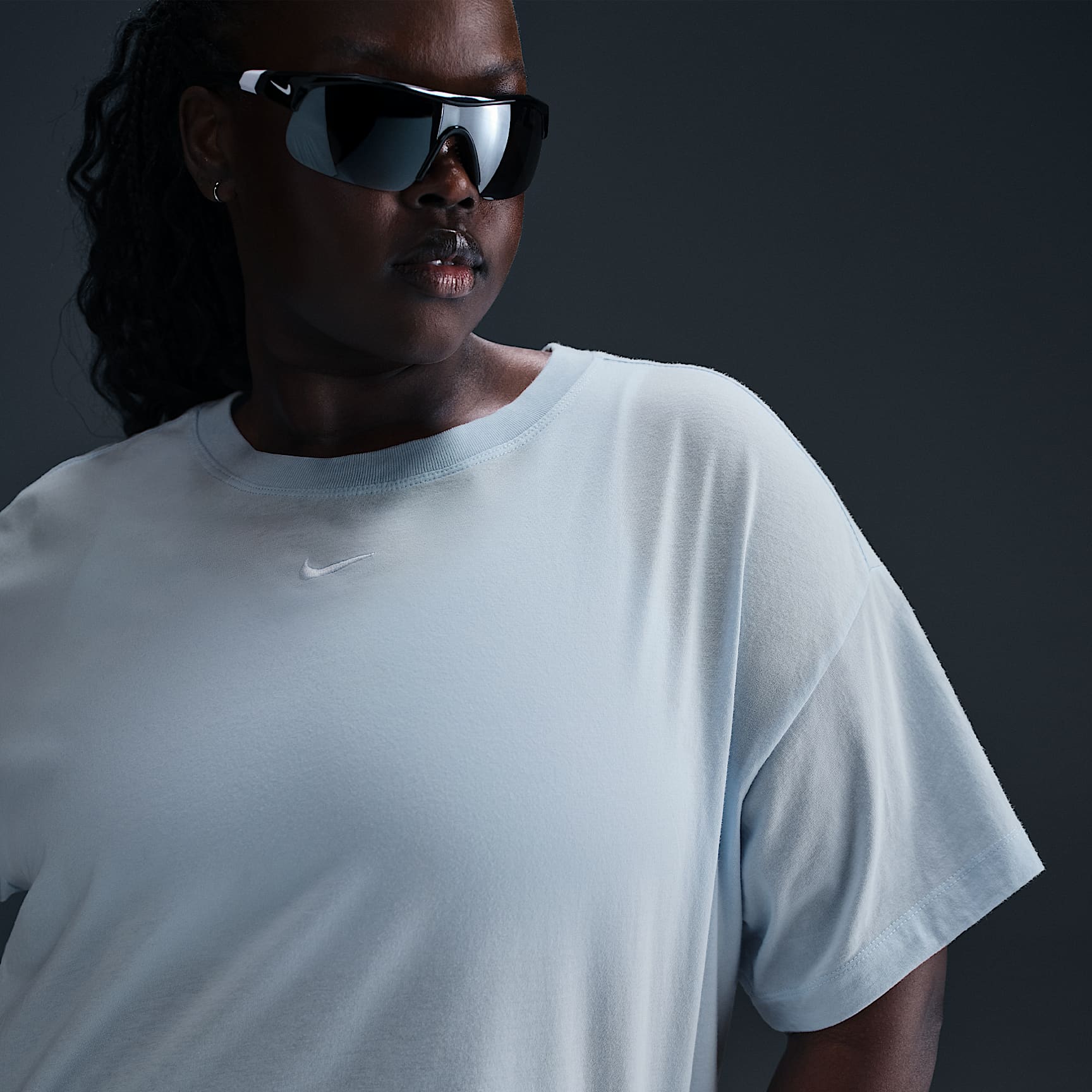 Nike Sportswear Essential Women's T-Shirt (Plus Size)