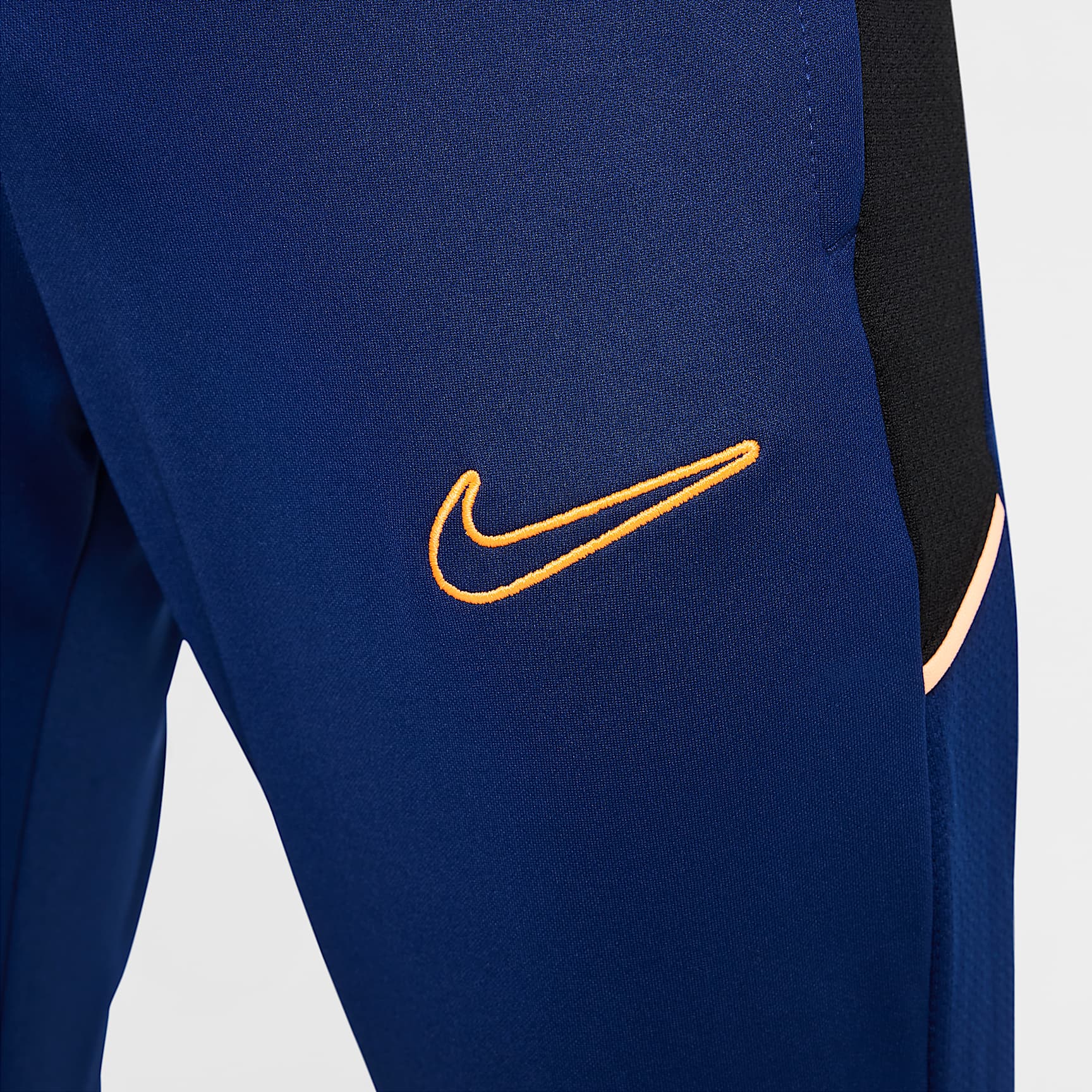 Nike Academy Big Kids' Dri-FIT Soccer Pants