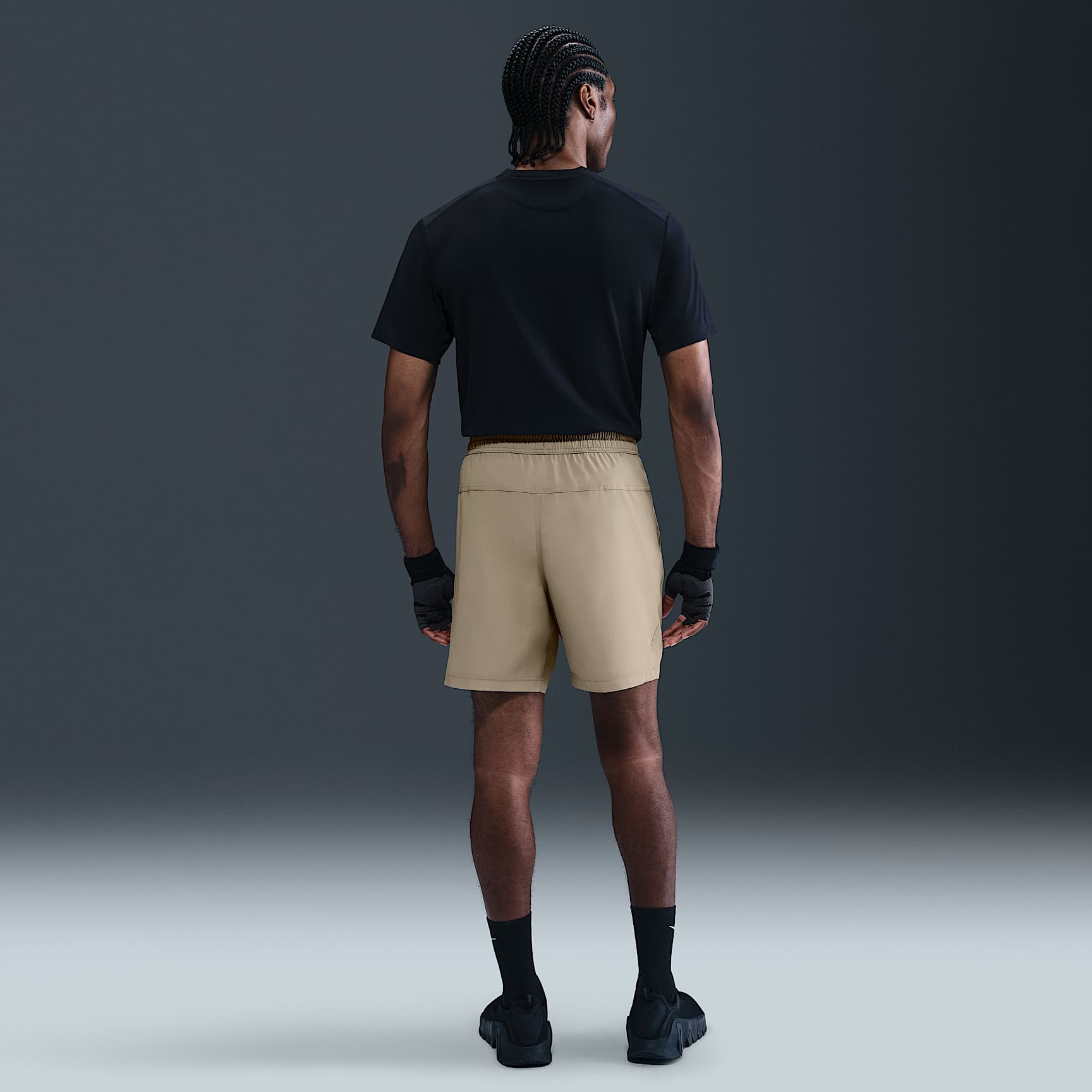 Nike Form Men's Dri-FIT 7" Unlined Versatile Shorts