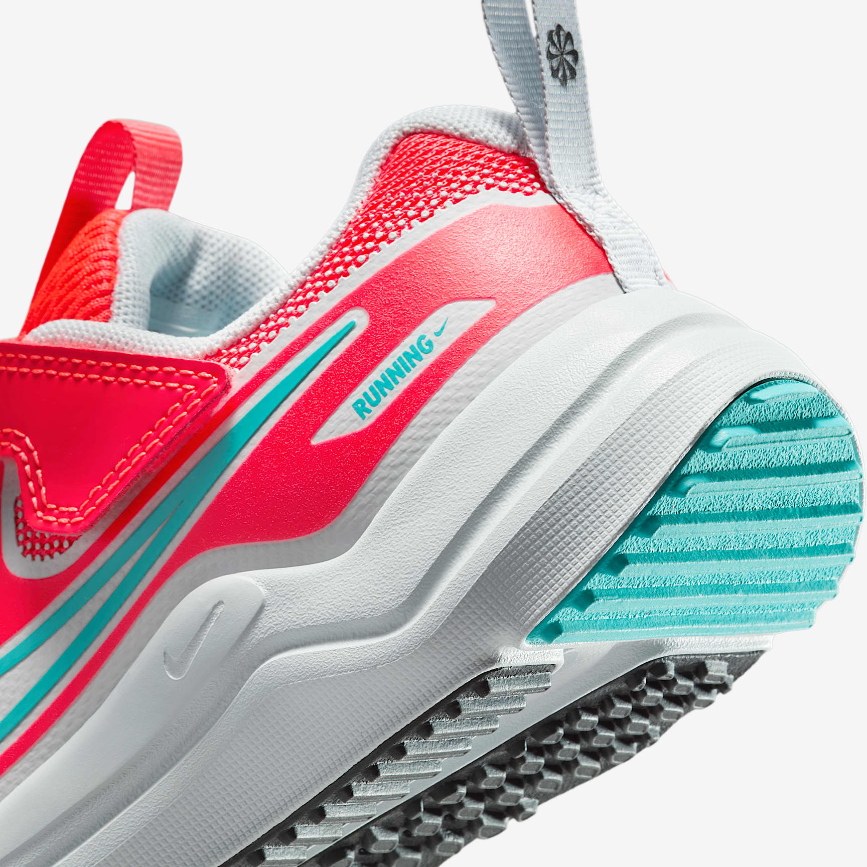 Nike Cosmic Runner Little Kids' Shoes