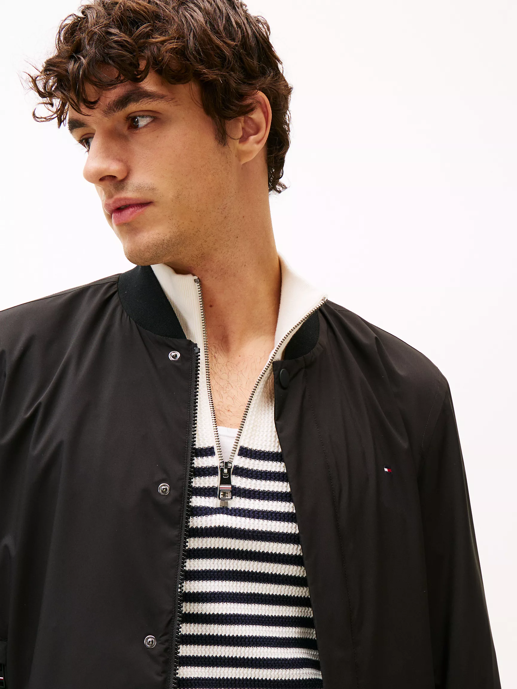 Мужская куртка Tommy Hilfiger, Лёгкий технологичный бомбер