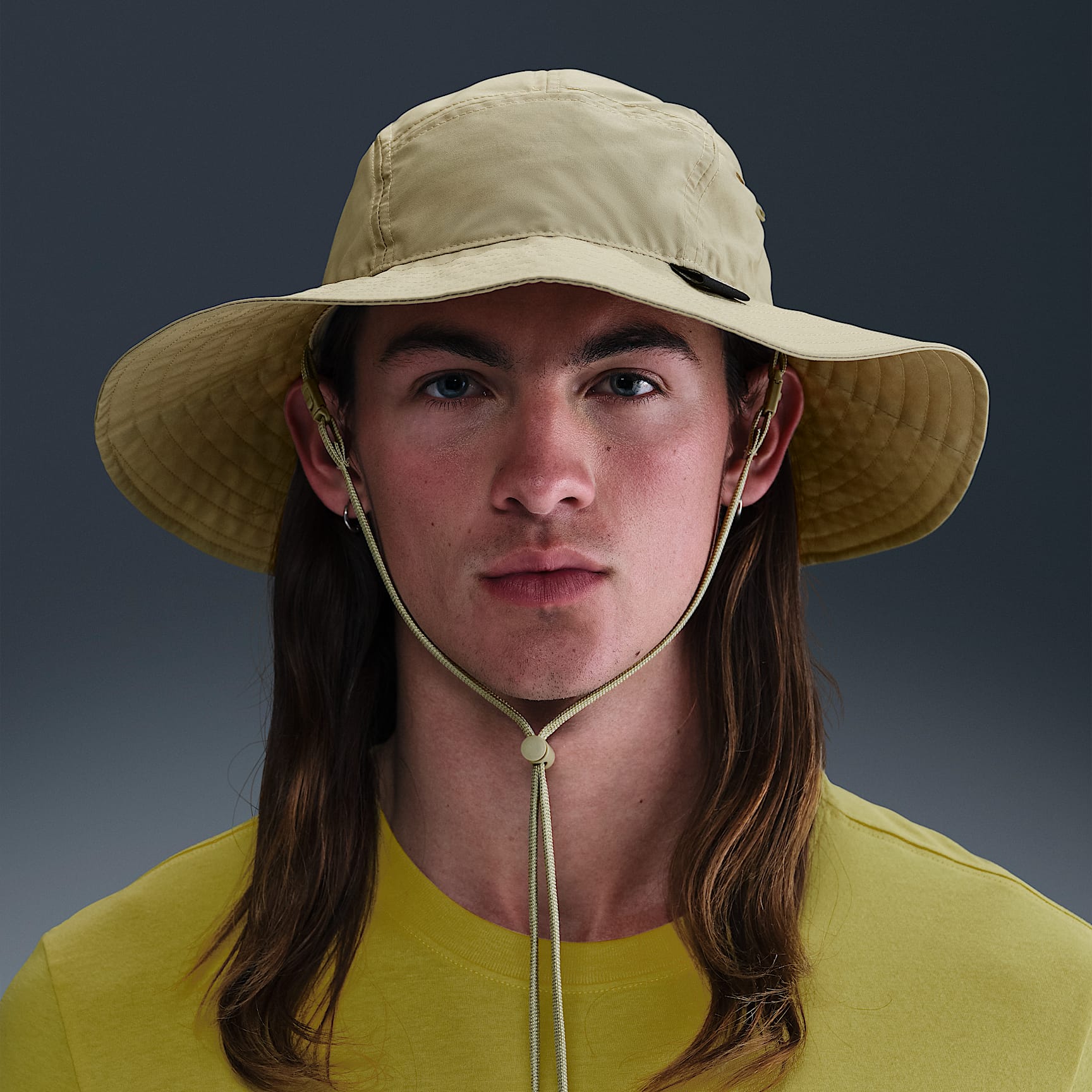 Nike Apex Wide-Brim Bucket Hat
