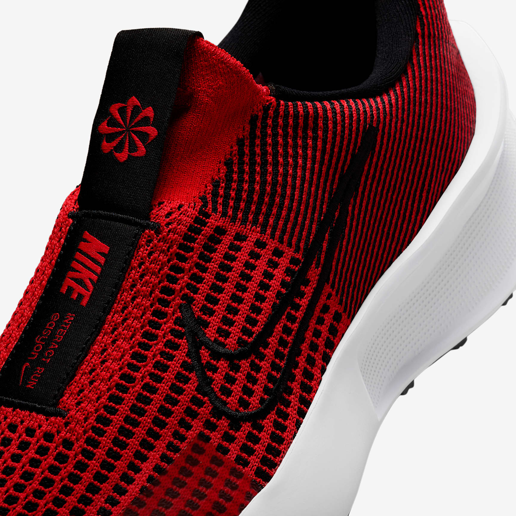 Nike Interact Run EasyOn Men's Road Running Shoes
