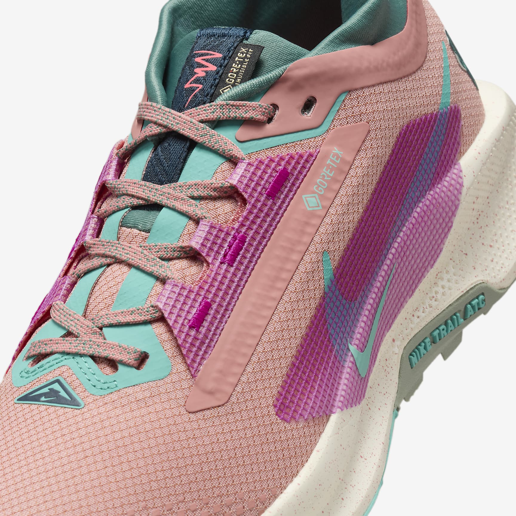 Nike Pegasus Trail 5 GORE-TEX Women's Waterproof Trail Running Shoes