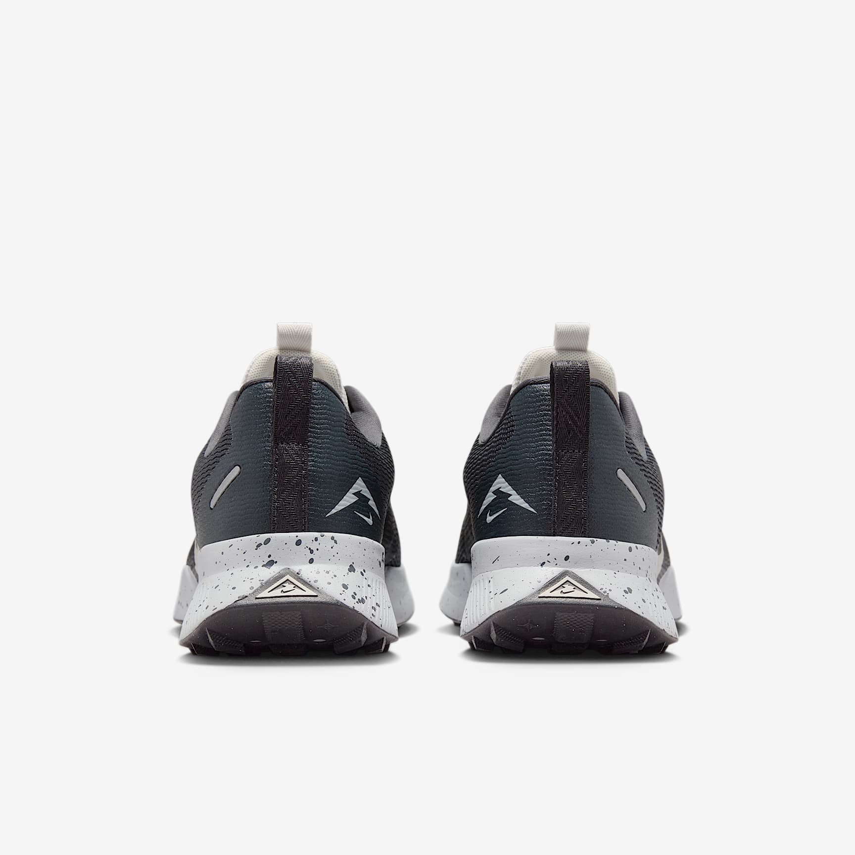 Nike Juniper Trail 3 Men's Trail Running Shoes