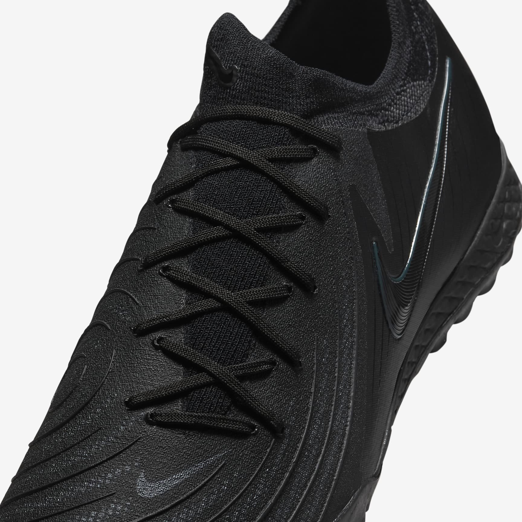 Nike Phantom GX 2 Pro TF Low-Top Soccer Shoes