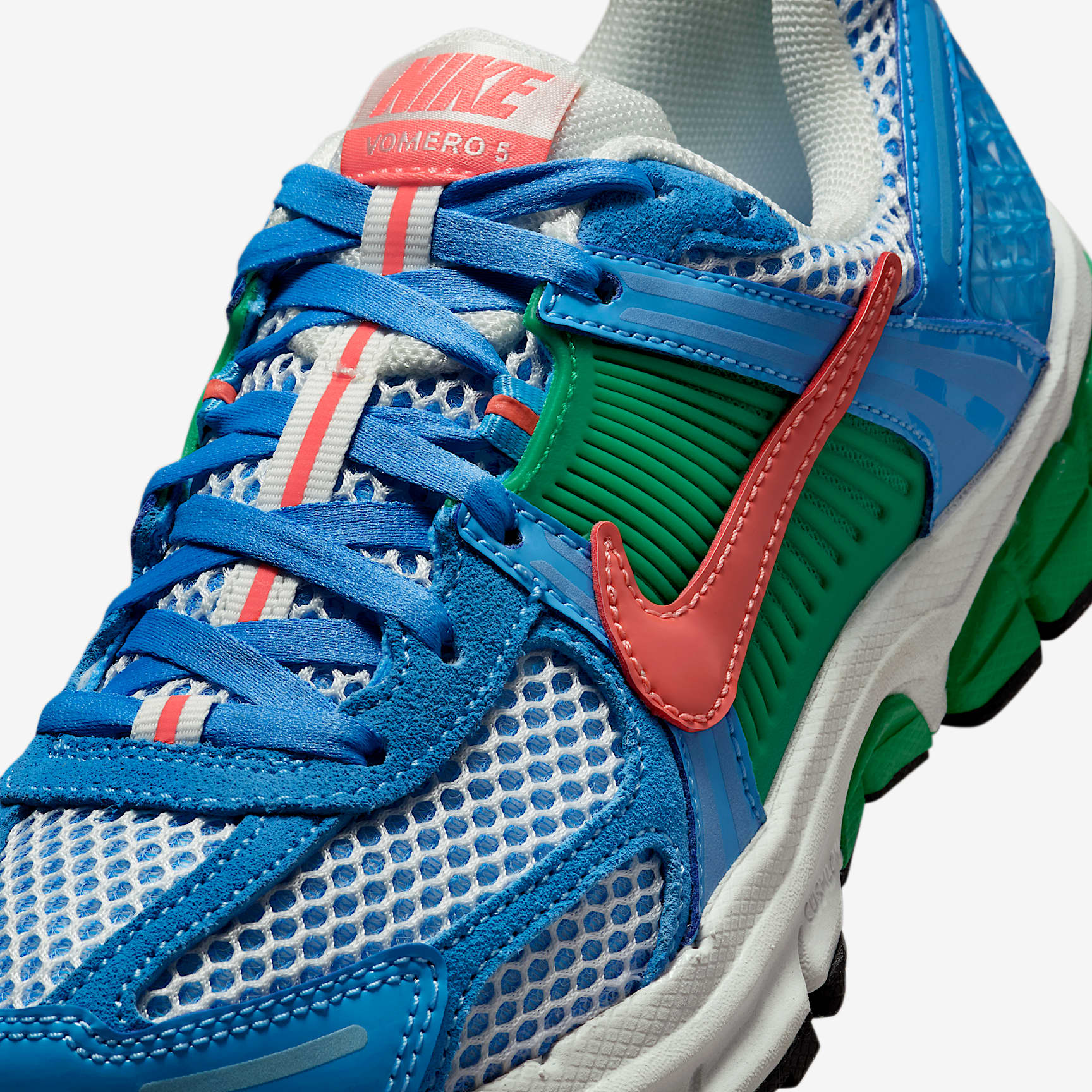 Nike Vomero 5 Big Kids' Shoes