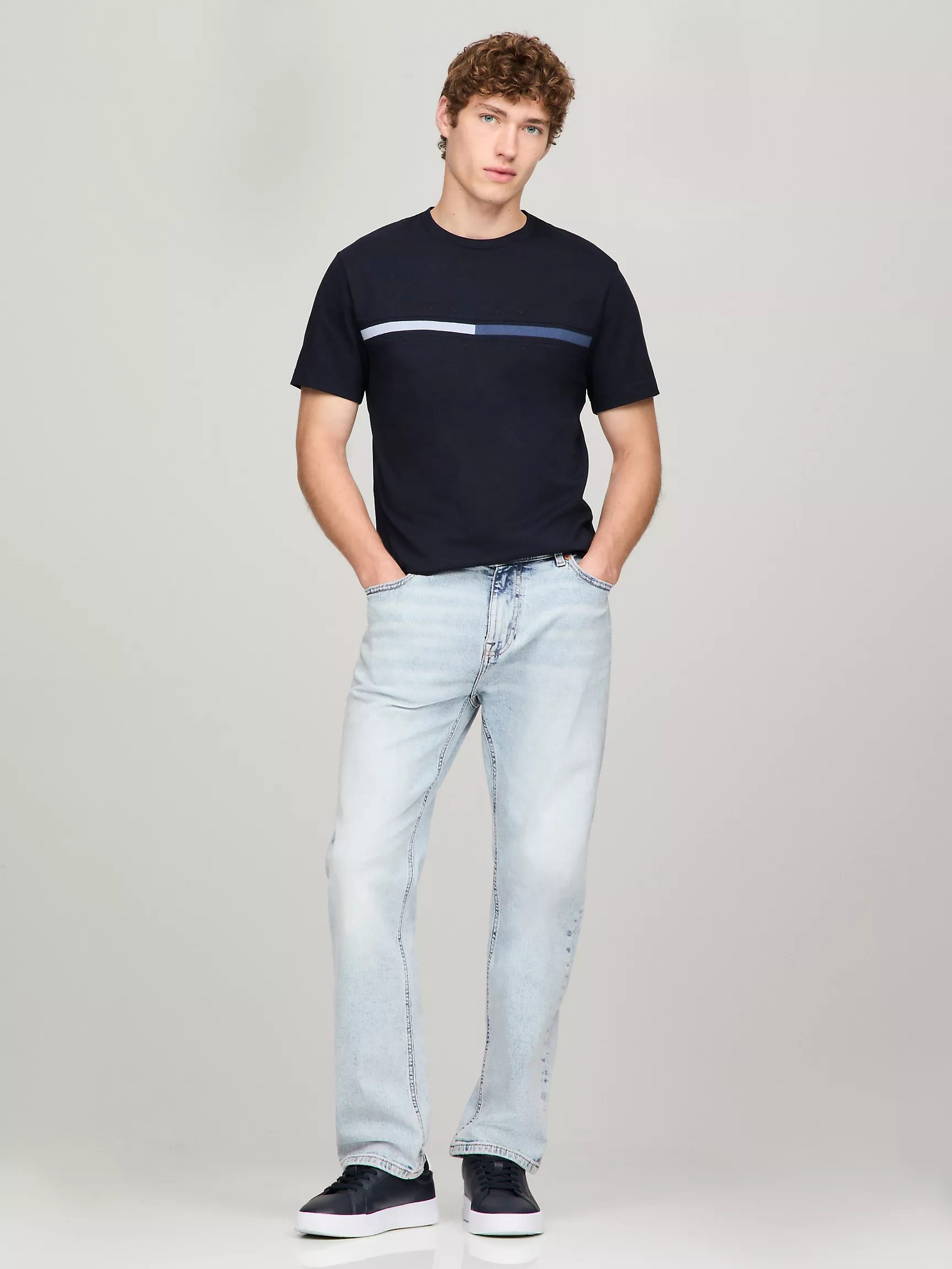 Мужская футболка Tommy Hilfiger, Футболка с тональным логотипом флага