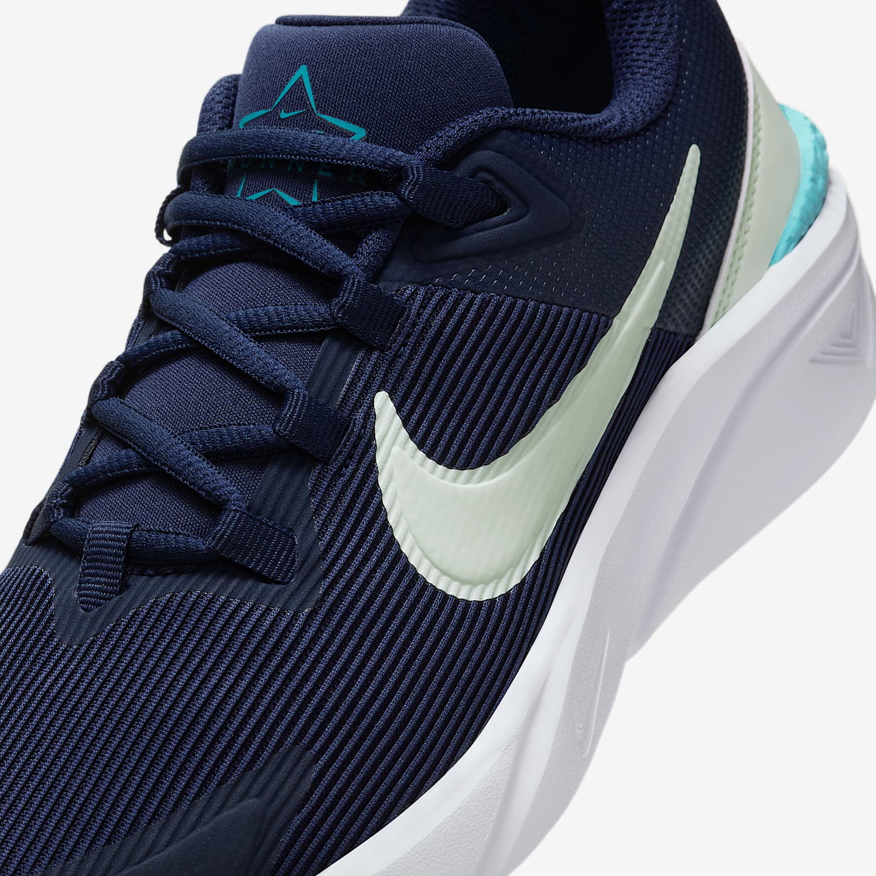 Nike Star Runner 4 Big Kids' Road Running Shoes