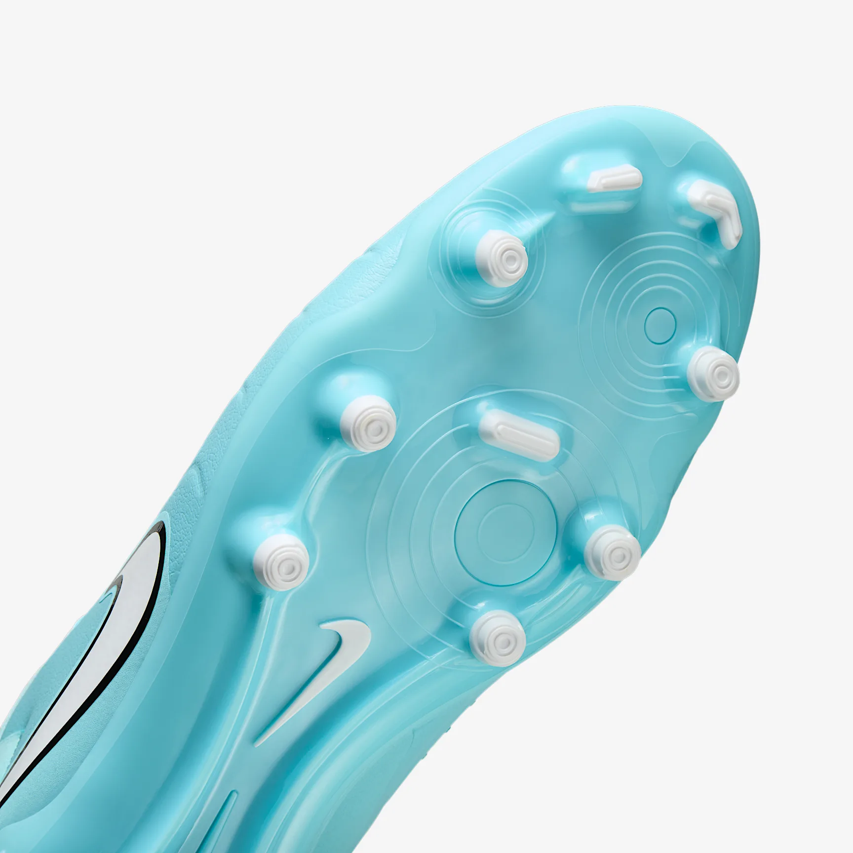 Nike Tiempo Legend 10 Academy Multi-Ground Low-Top Soccer Cleats