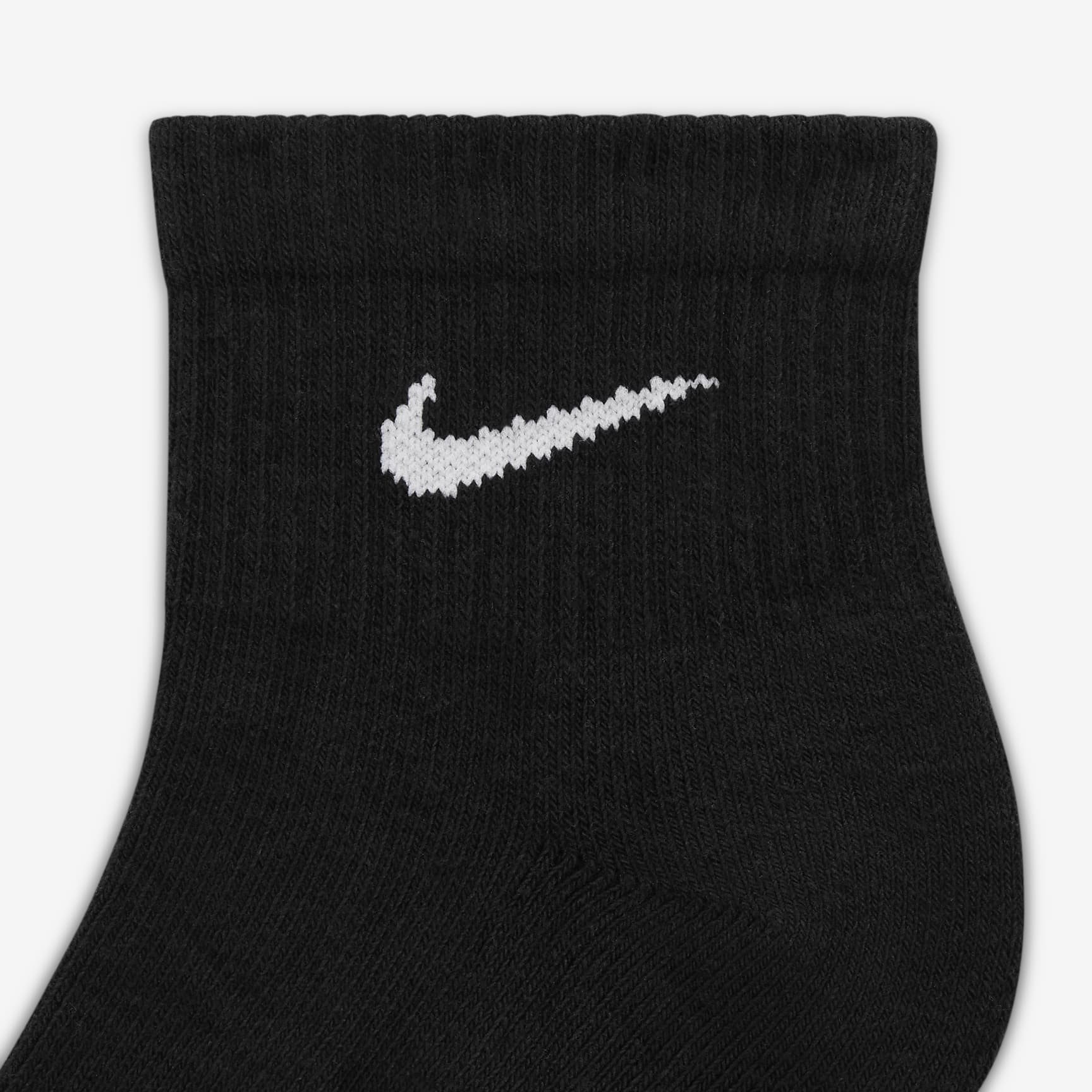 Nike Everyday Plus Cushioned Training Ankle Socks (6 Pairs)