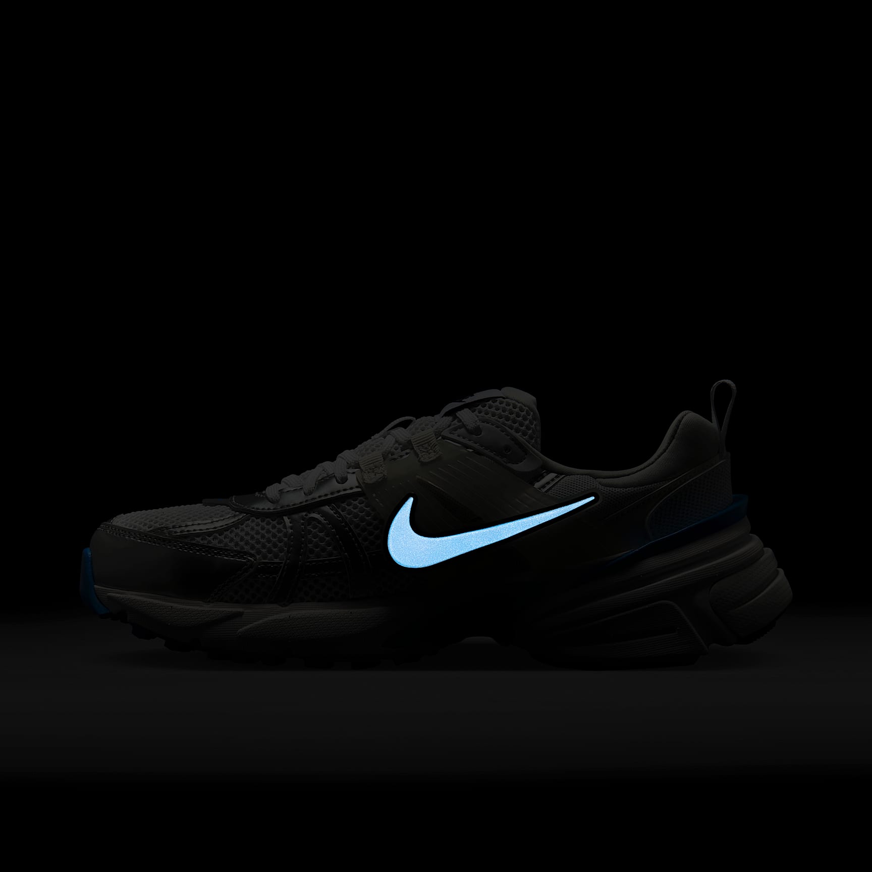 Nike V2K Run Women's Shoes