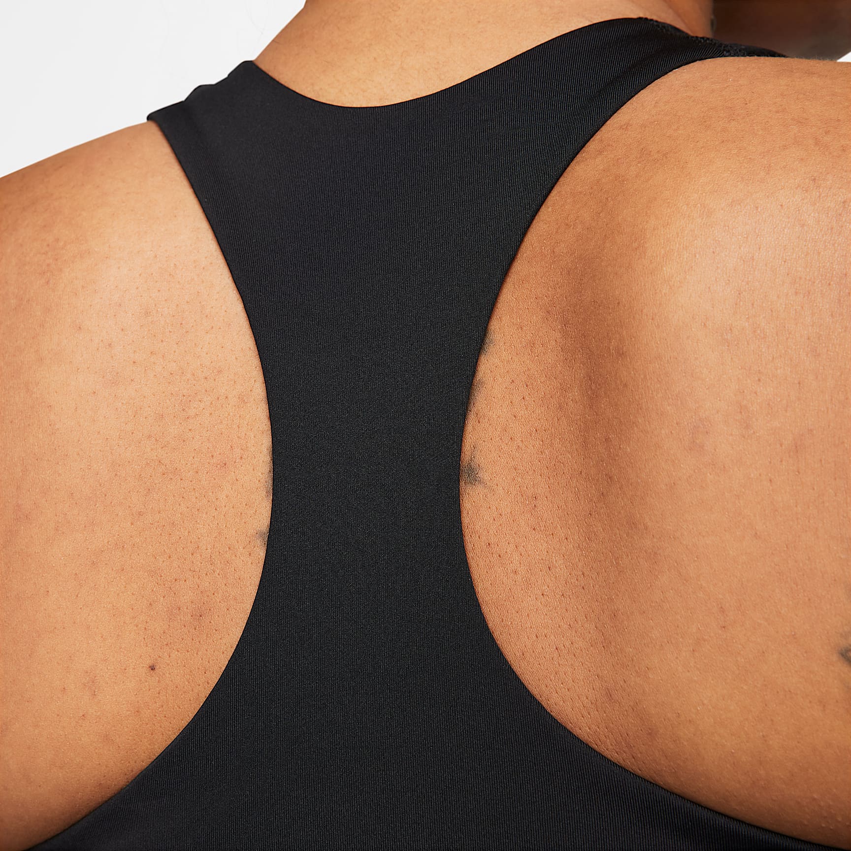 Nike Swoosh Women's Medium-Support Padded Sports Bra Tank