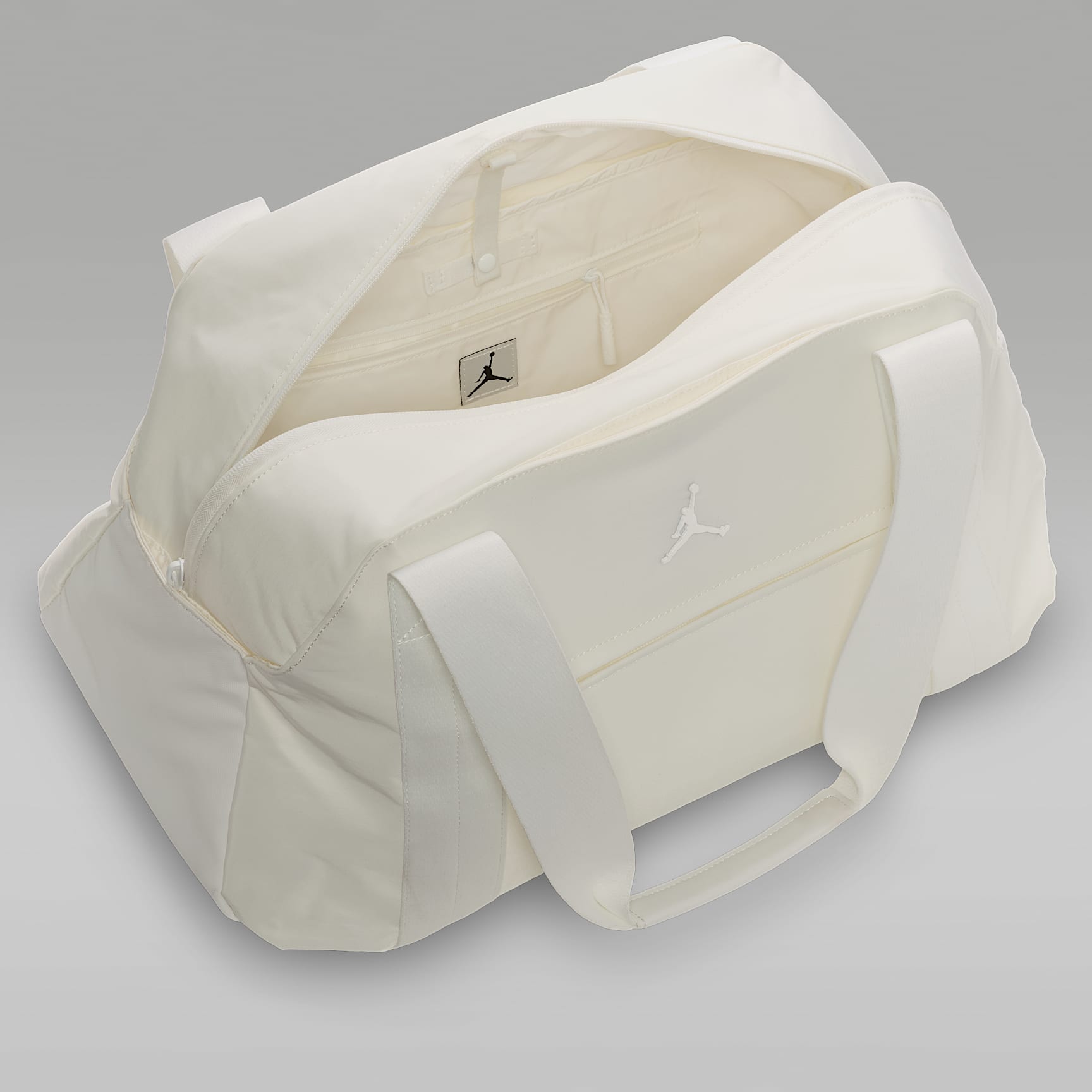 Jordan Alpha Duffel Bag (46.8L)