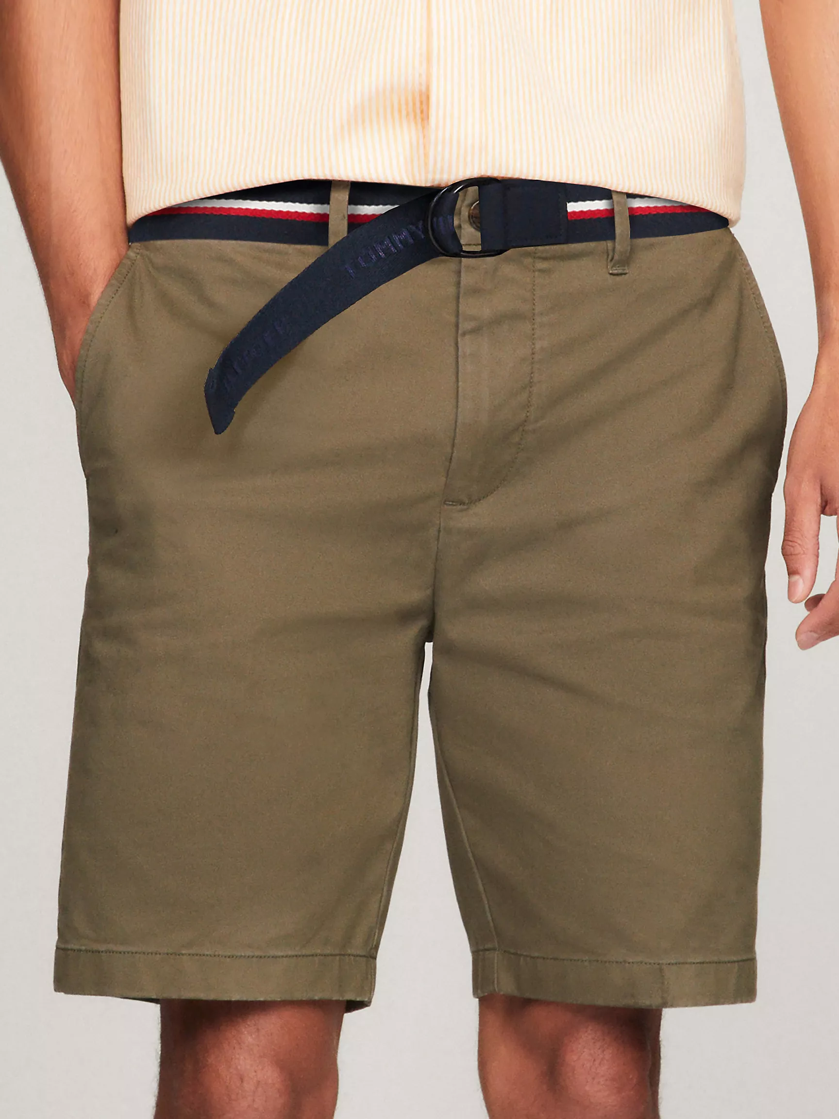 Мужские шорты Tommy Hilfiger, Твиловые шорты с поясом (9 дюймов)