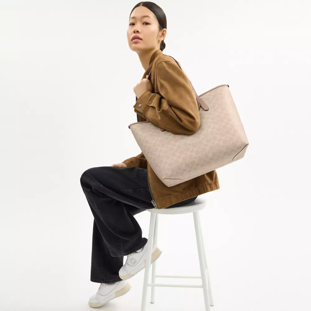 Сумка COACH City Tote Bag In Signature Canvas
