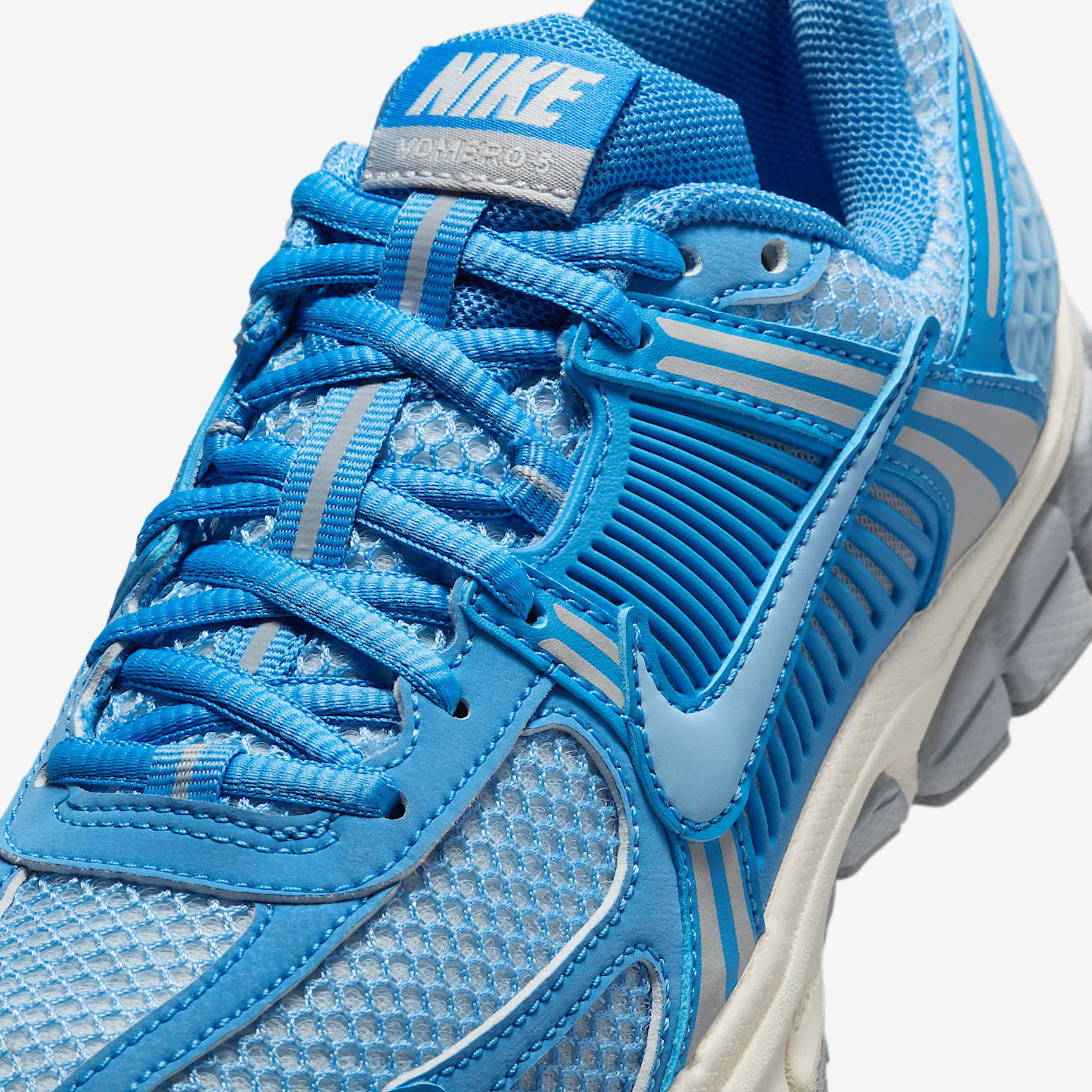 Nike Vomero 5 Big Kids' Shoes