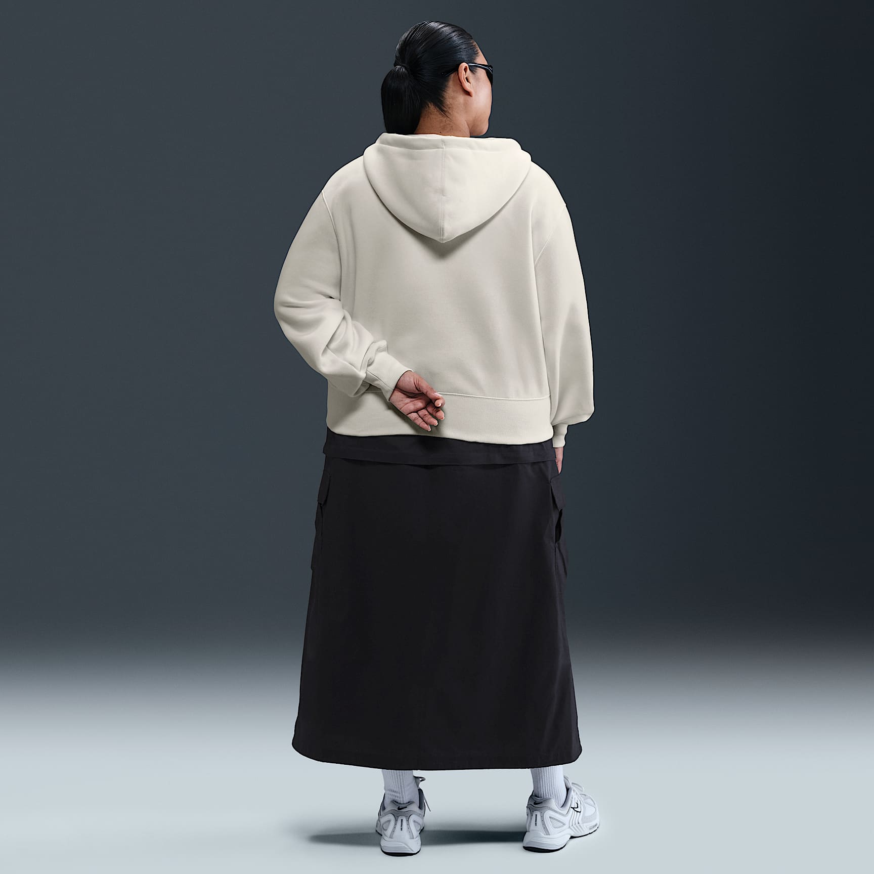 Nike Sportswear Phoenix Fleece Women's Loose Cropped Full-Zip Hoodie (Plus Size)