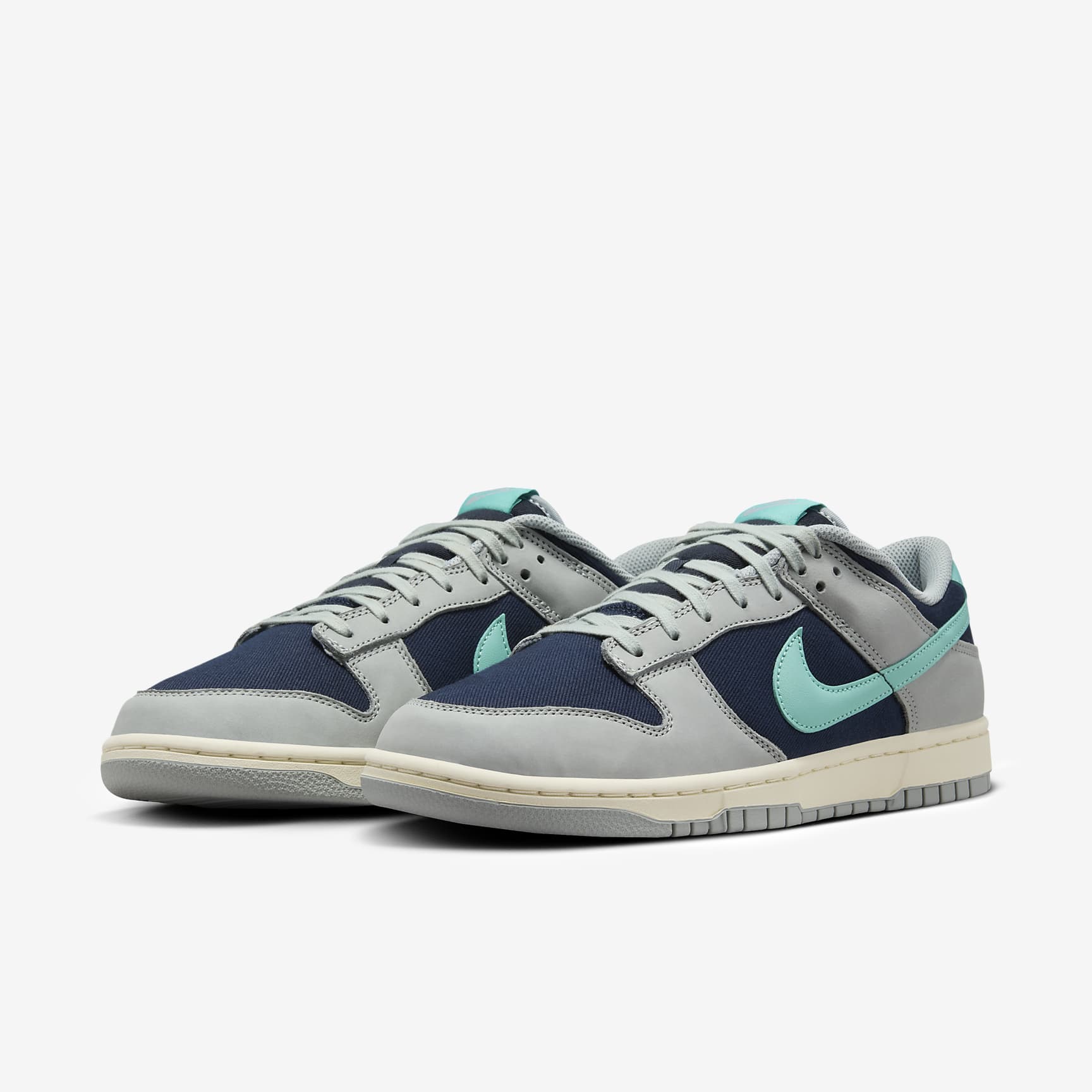 Nike Dunk Low Retro Premium Men's Shoes