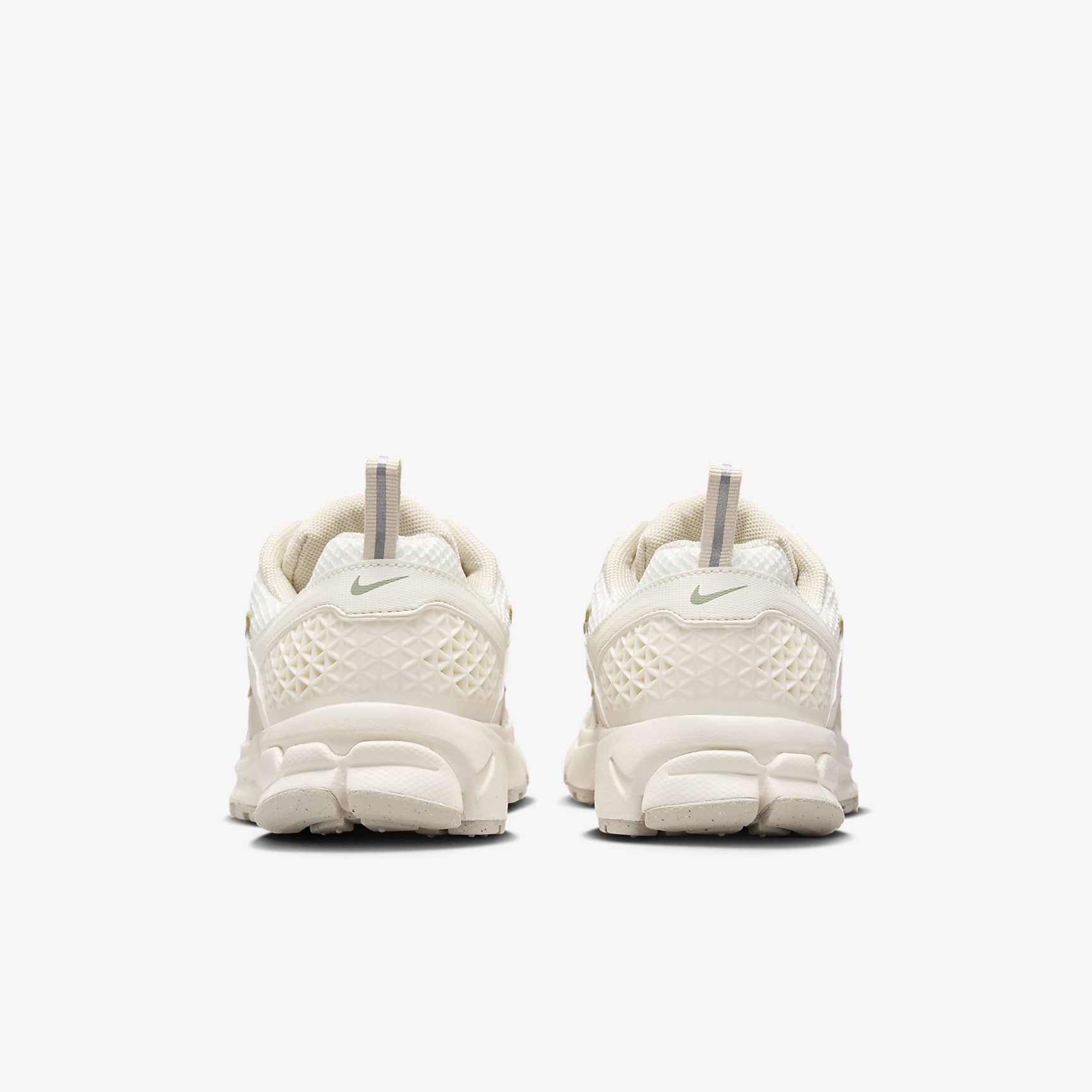 Nike Vomero 5 Big Kids' Shoes