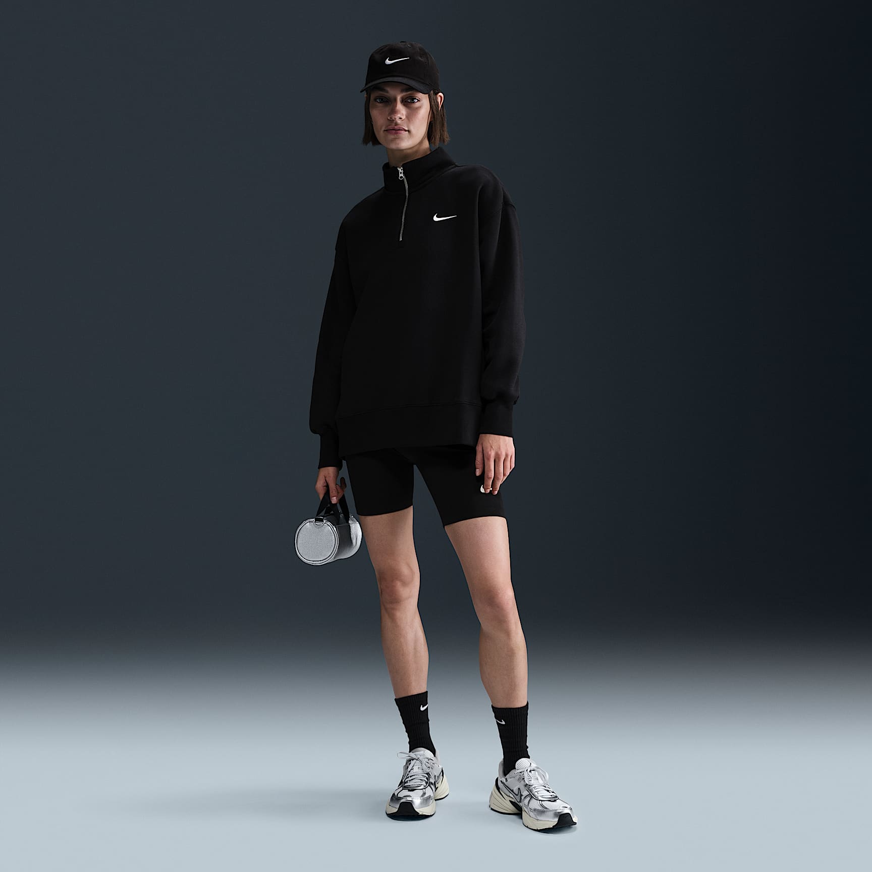 Nike Sportswear Phoenix Fleece Women's Oversized 1/4-Zip Long Sweatshirt