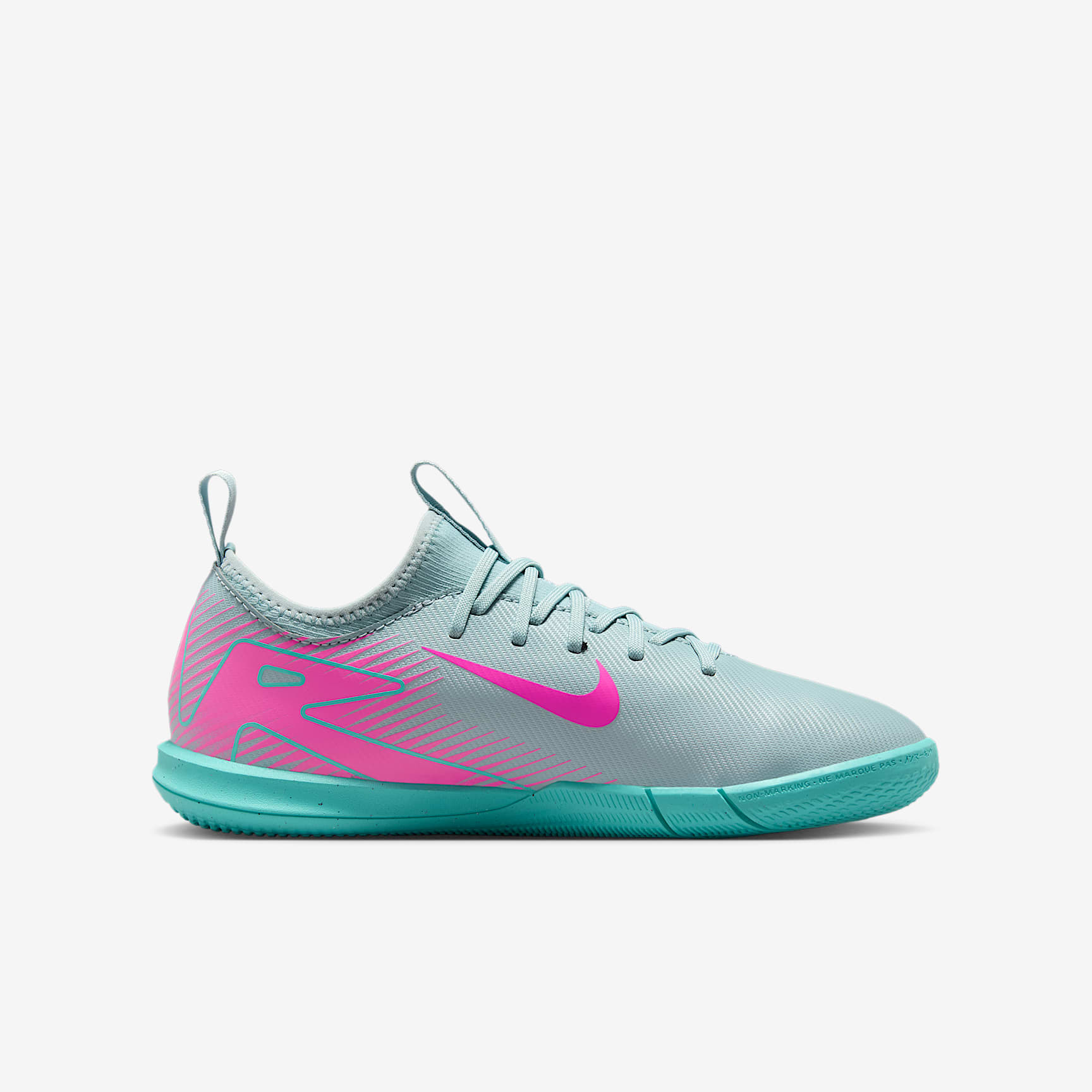 Nike Jr. Mercurial Vapor 16 Academy Little/Big Kids' IC Low-Top Soccer Shoes