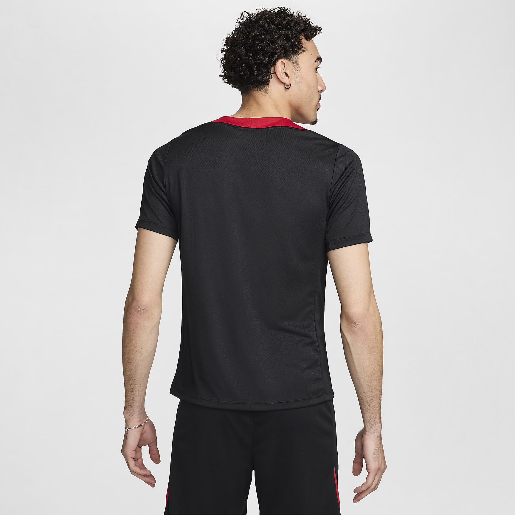 Liverpool FC Strike Men's Nike Dri-FIT Soccer Short-Sleeve Knit Top