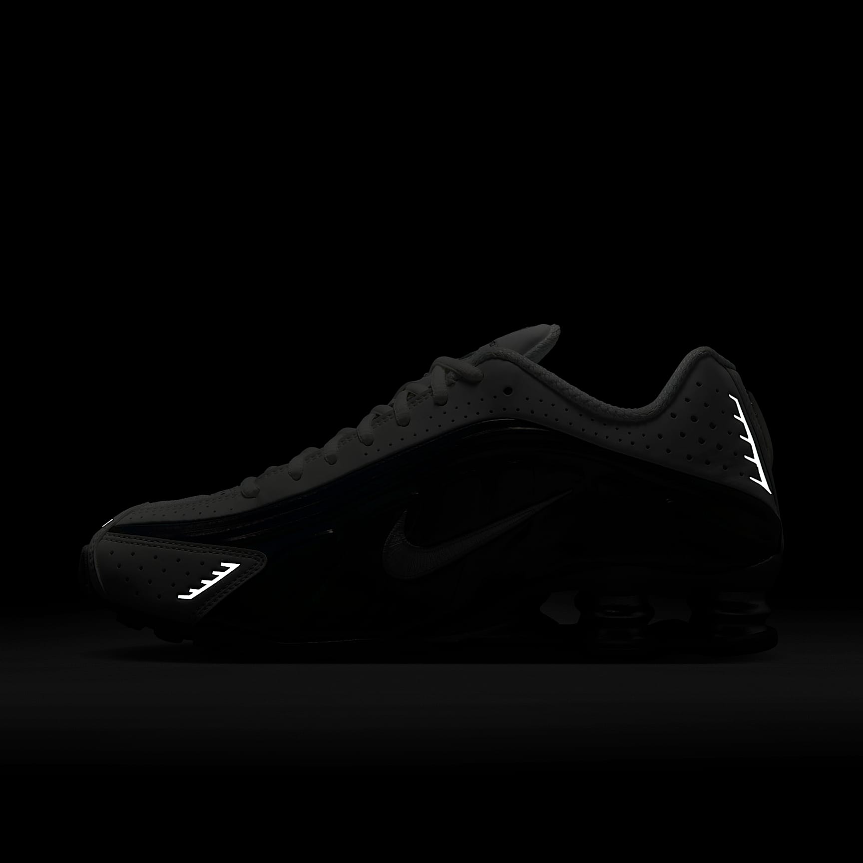 Nike Shox R4 Women's Shoes