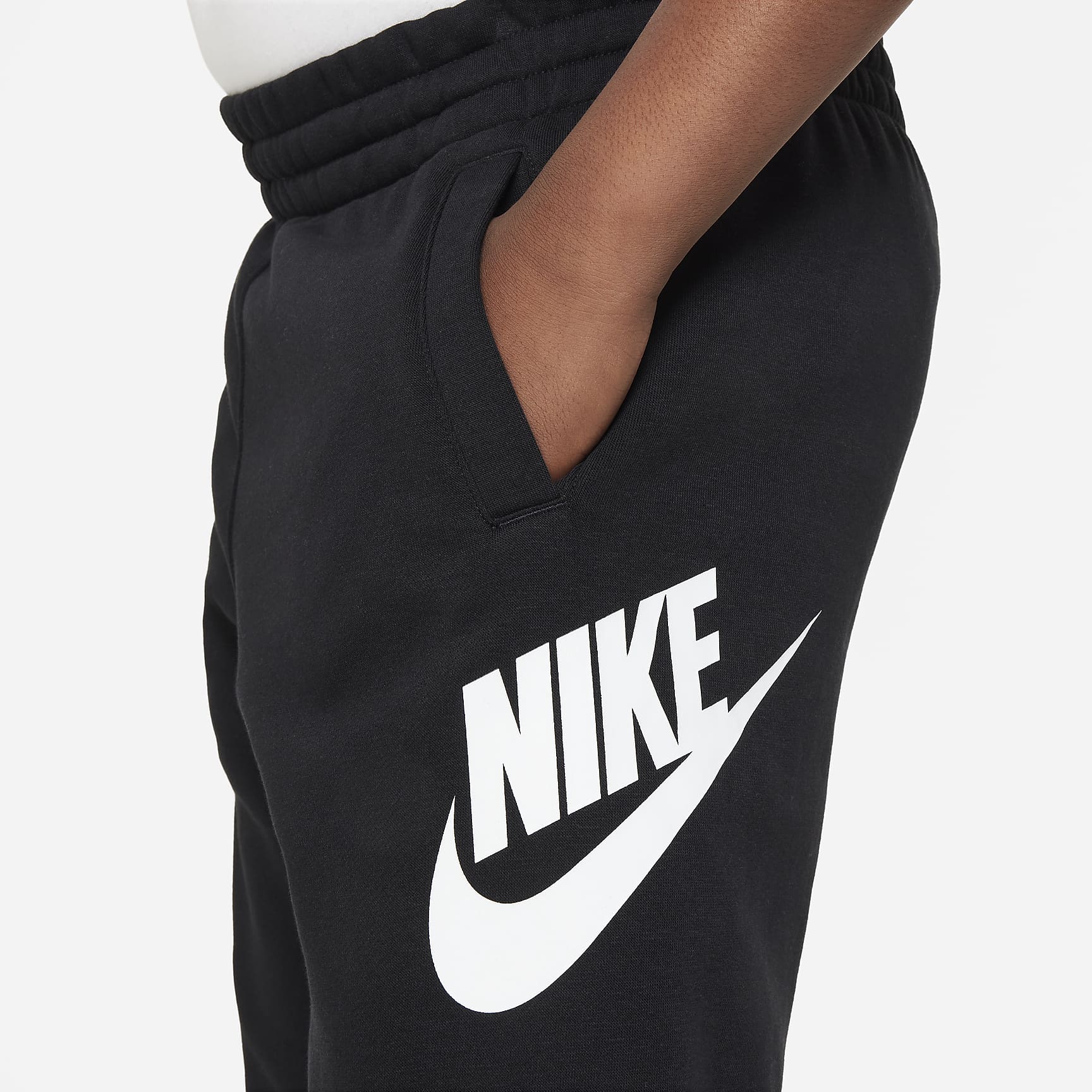 Nike Club Fleece Big Kids' Joggers (Extended Size)