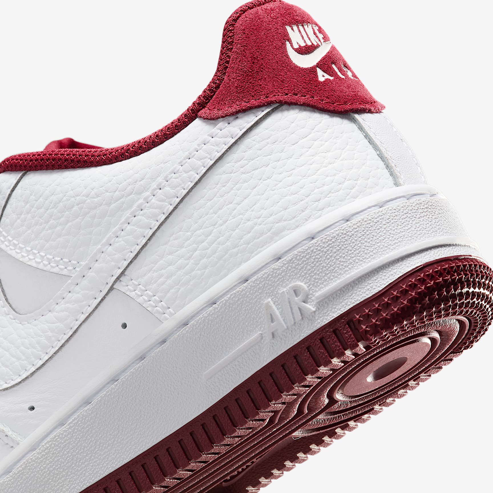 Nike Air Force 1 LV8 Big Kids' Shoes