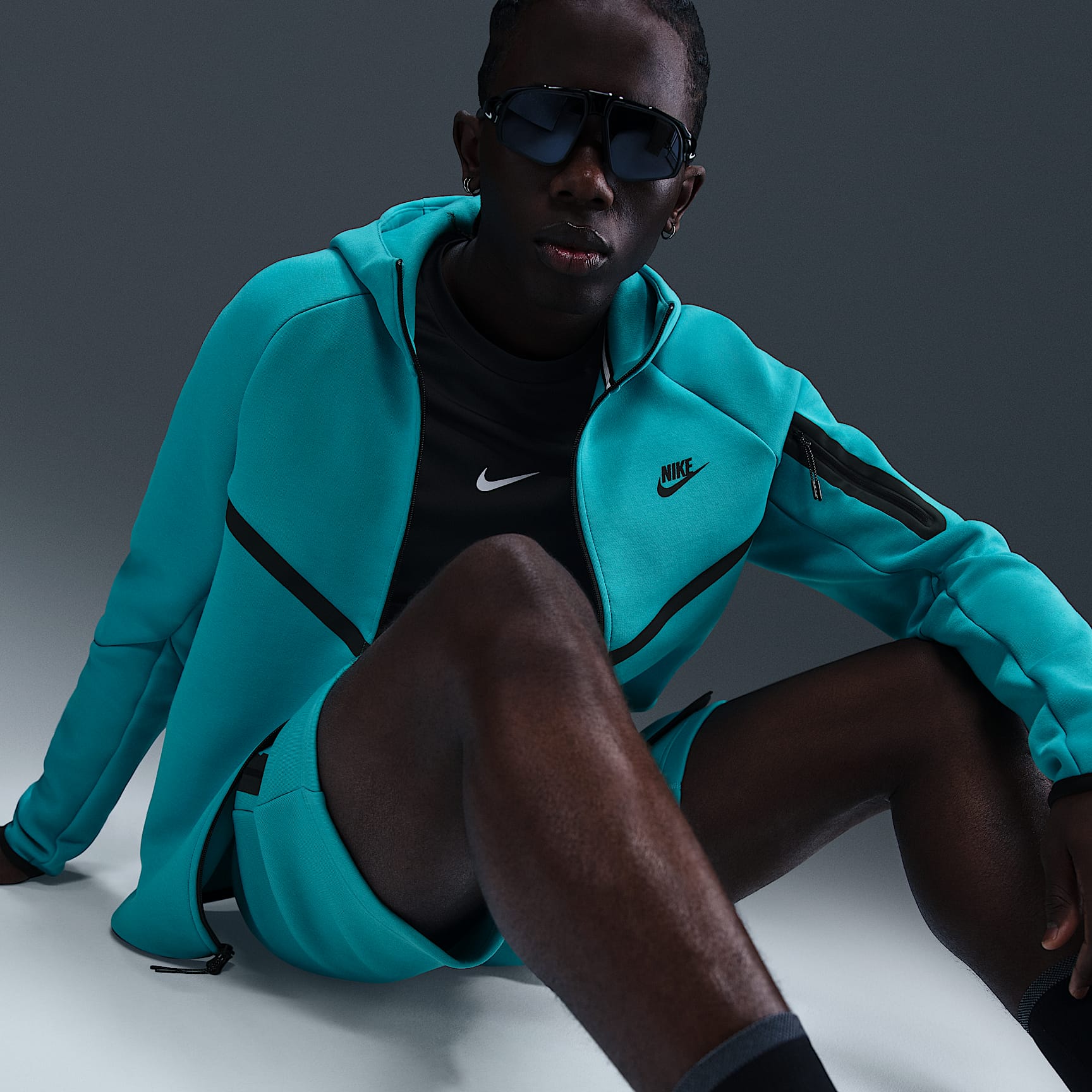 Nike Tech Men's Full-Zip Windrunner Hoodie