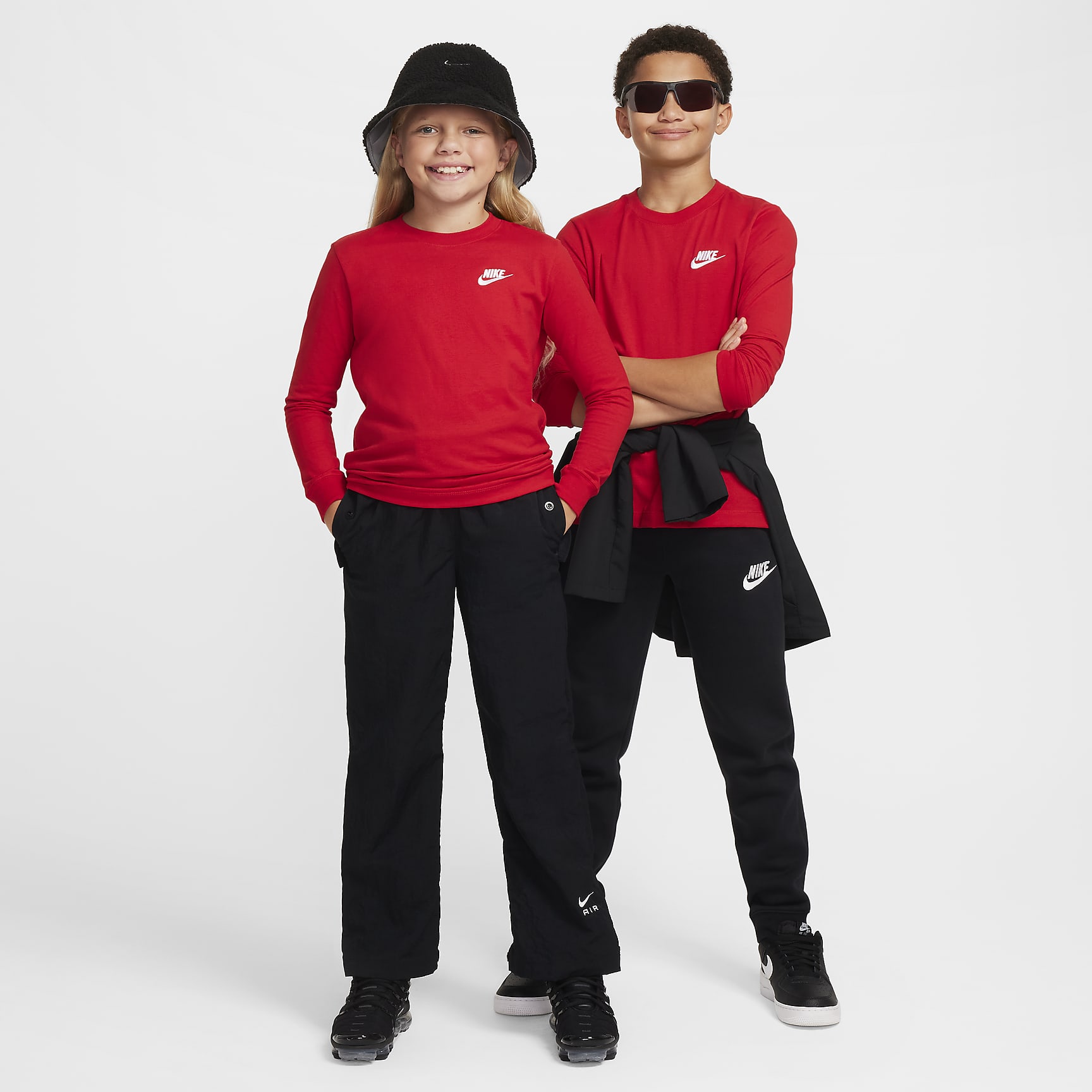 Nike Sportswear Big Kids' Long-Sleeve T-Shirt