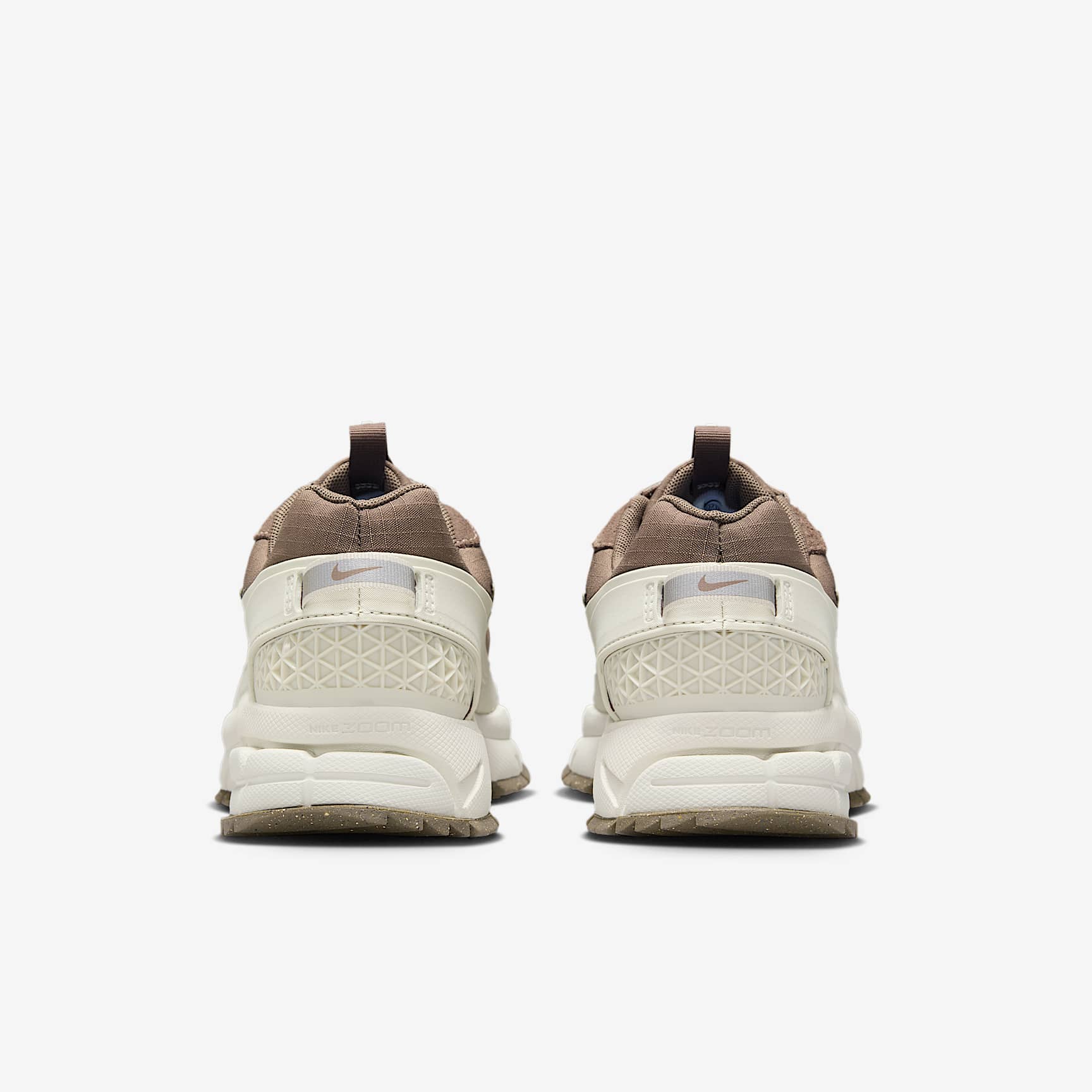 Nike Zoom Vomero Roam Women's Winterized Shoes