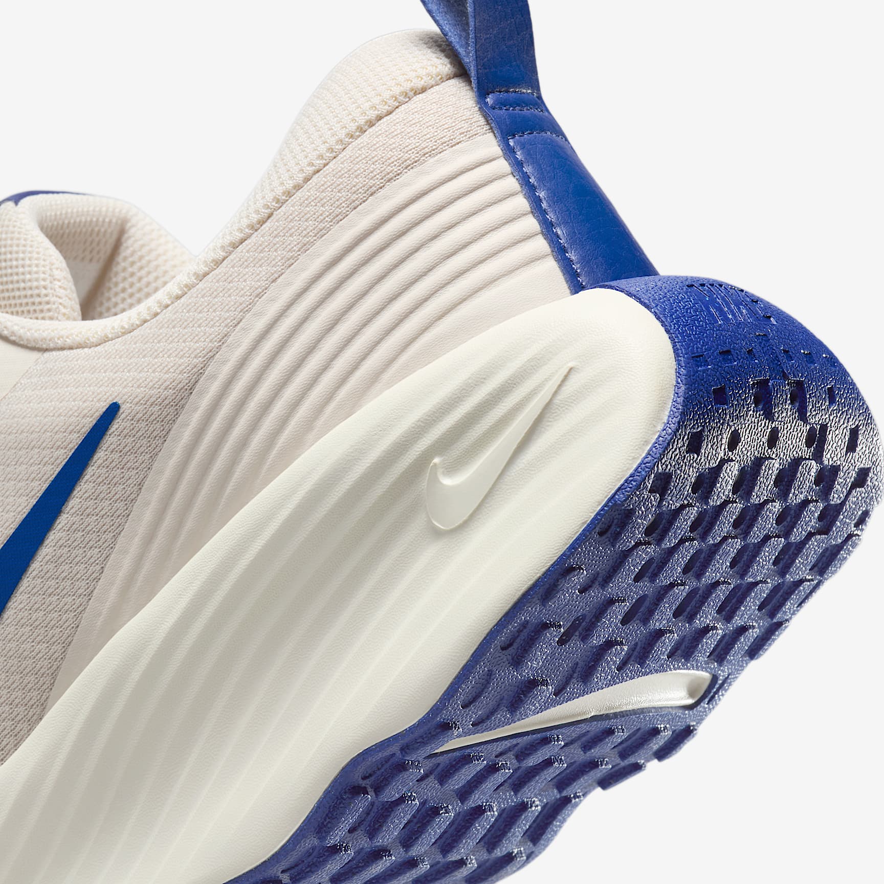 Nike Promina Men's Walking Shoes