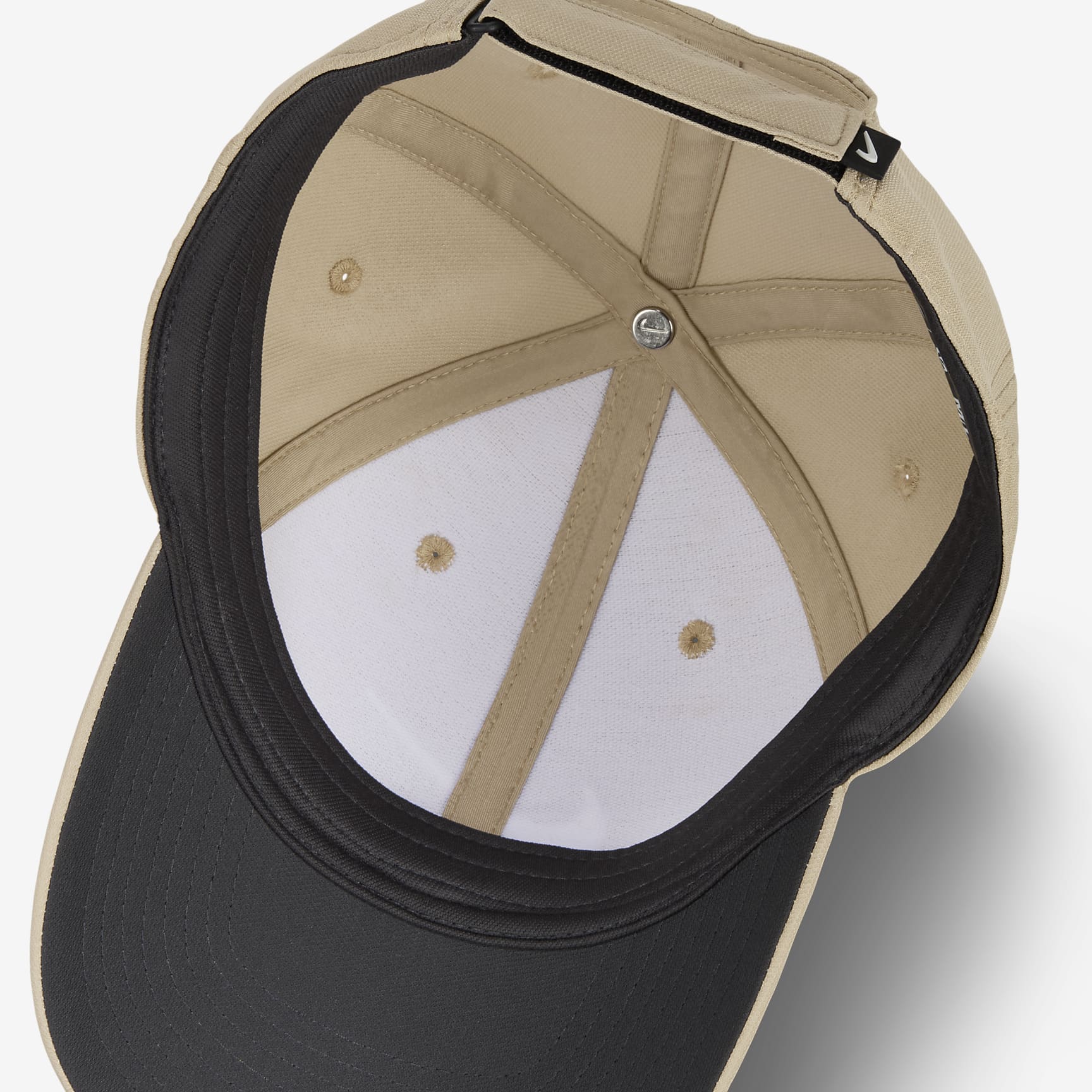 Nike Dri-FIT Club Structured Swoosh Cap