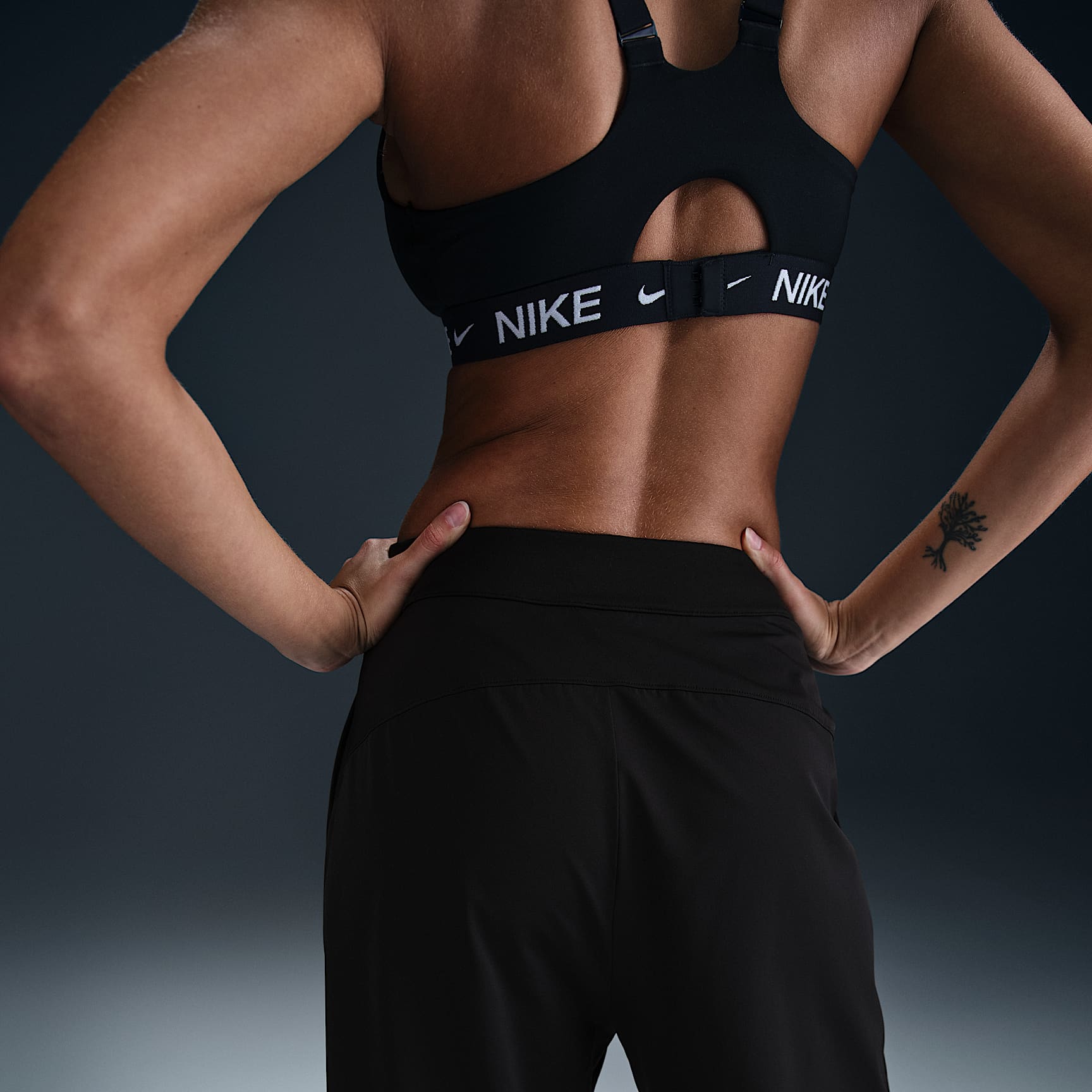 Nike Bliss Women's Dri-FIT Trousers