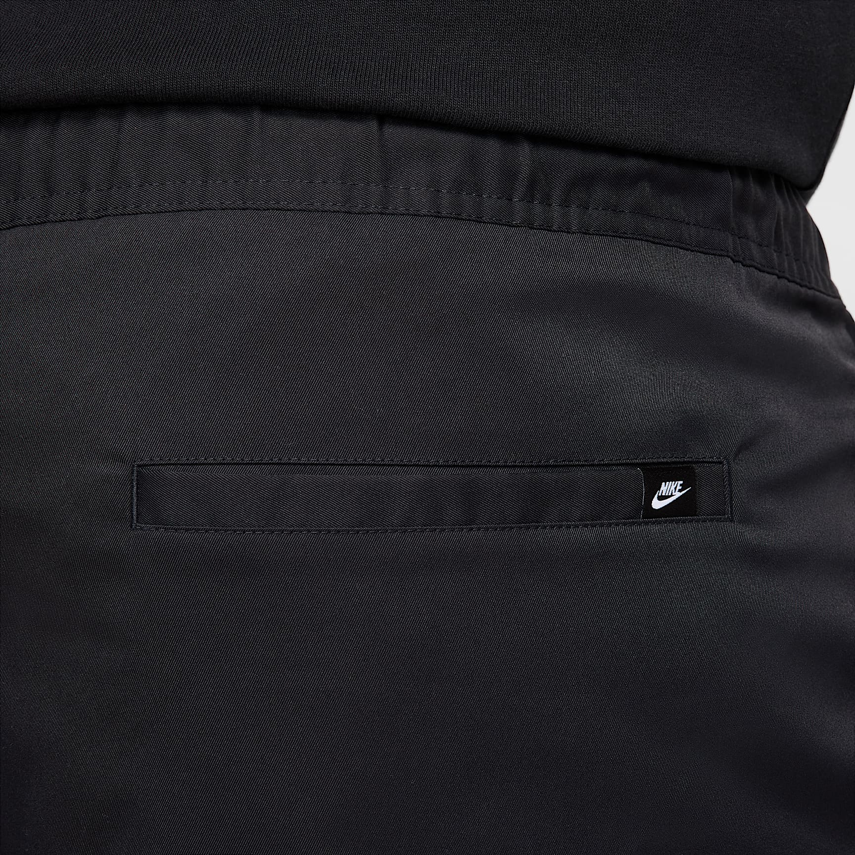 Nike Club Men's Woven Tapered Pants