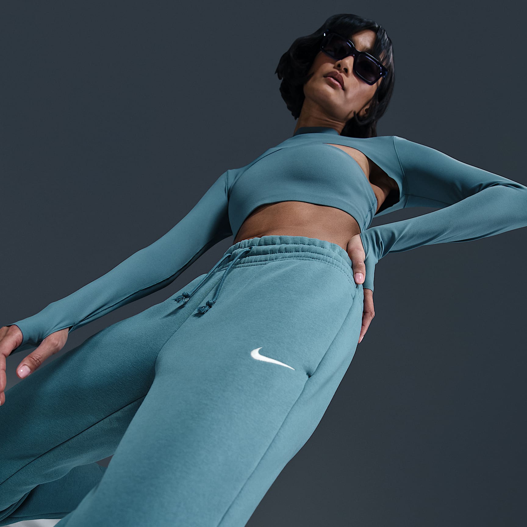 Nike Sportswear Phoenix Fleece Women's Mid-Rise Sweatpants