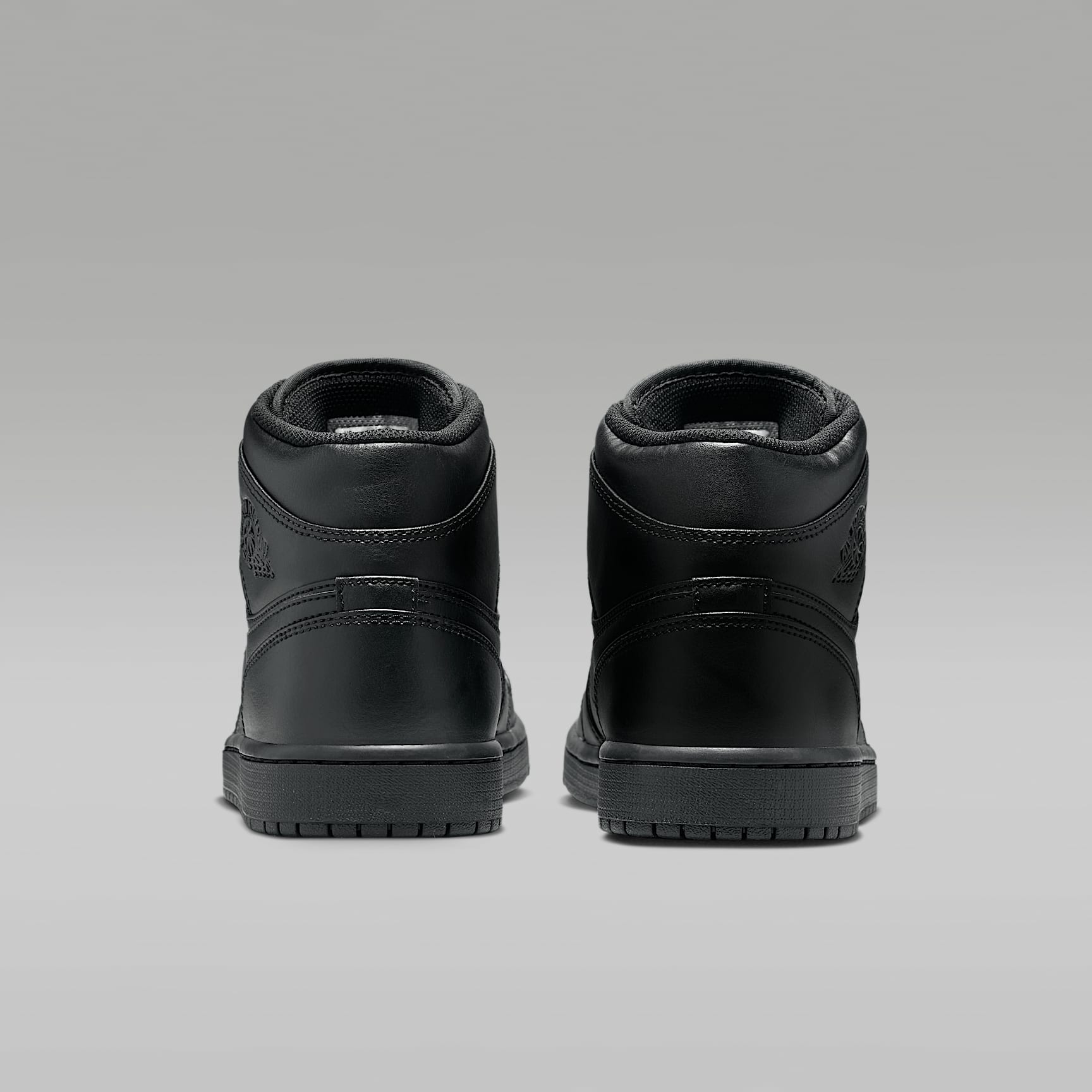 Air Jordan 1 Mid Shoes