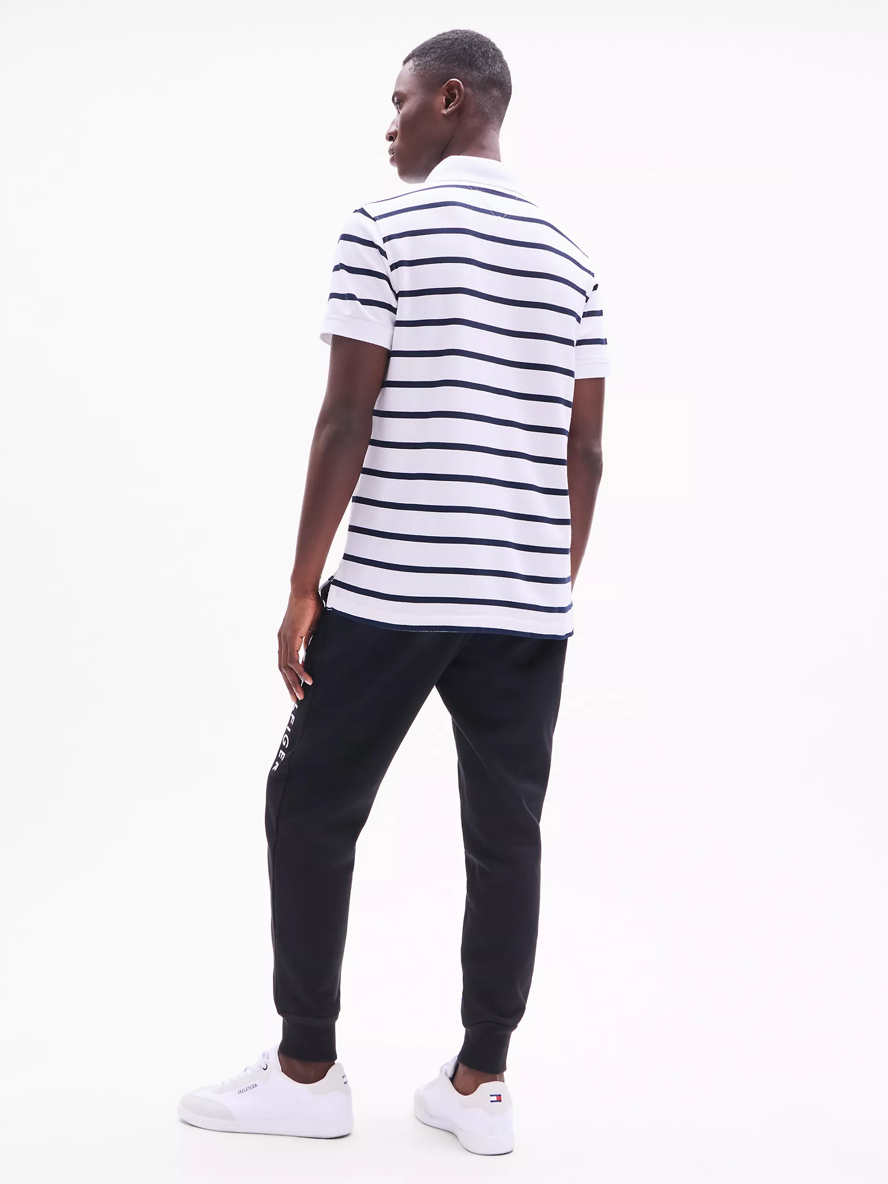 Мужское поло Tommy Hilfiger, Полосатое влагоотводящее поло стандартного кроя