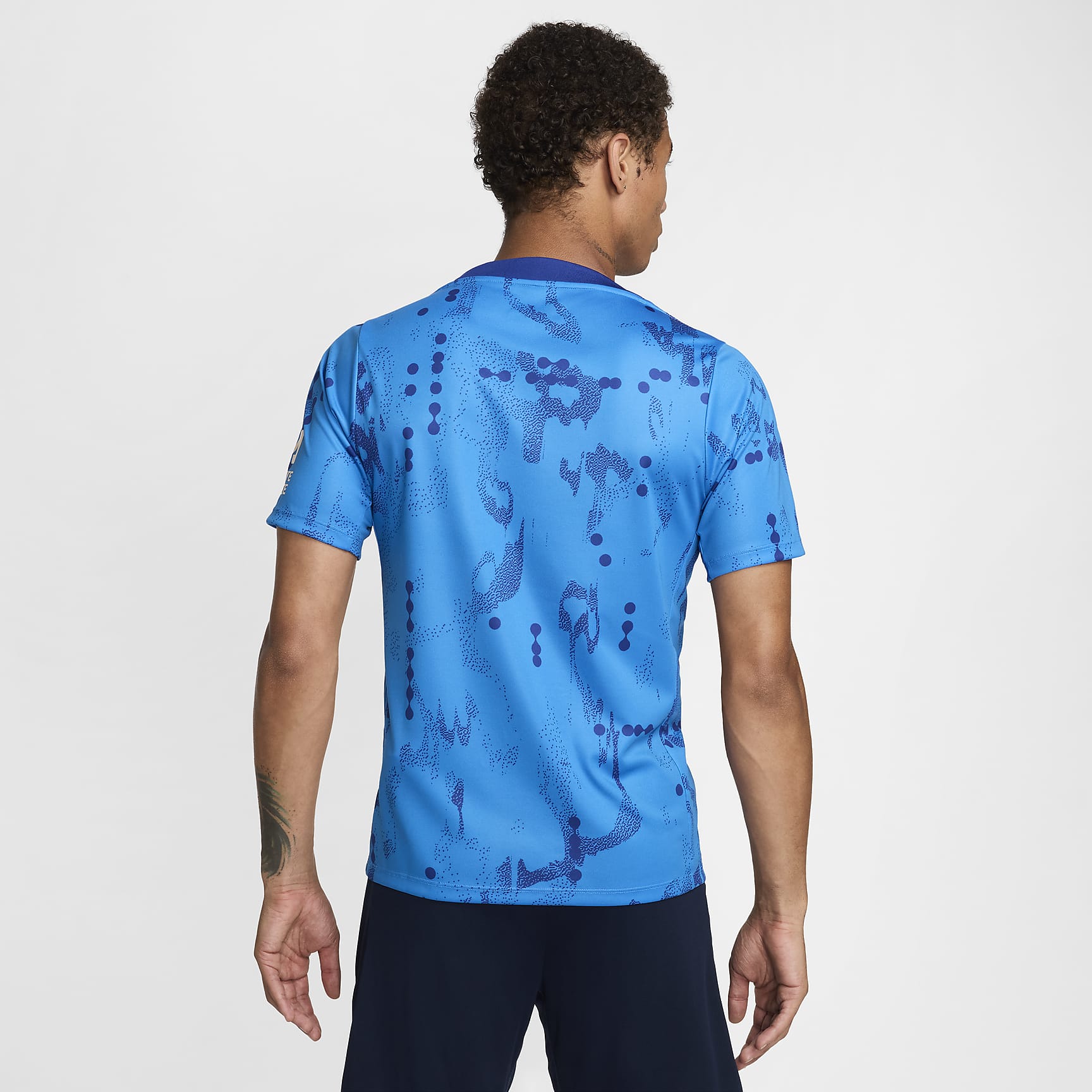 Chelsea FC Academy Pro Men's Nike Dri-FIT Soccer Short-Sleeve Pre-Match Top