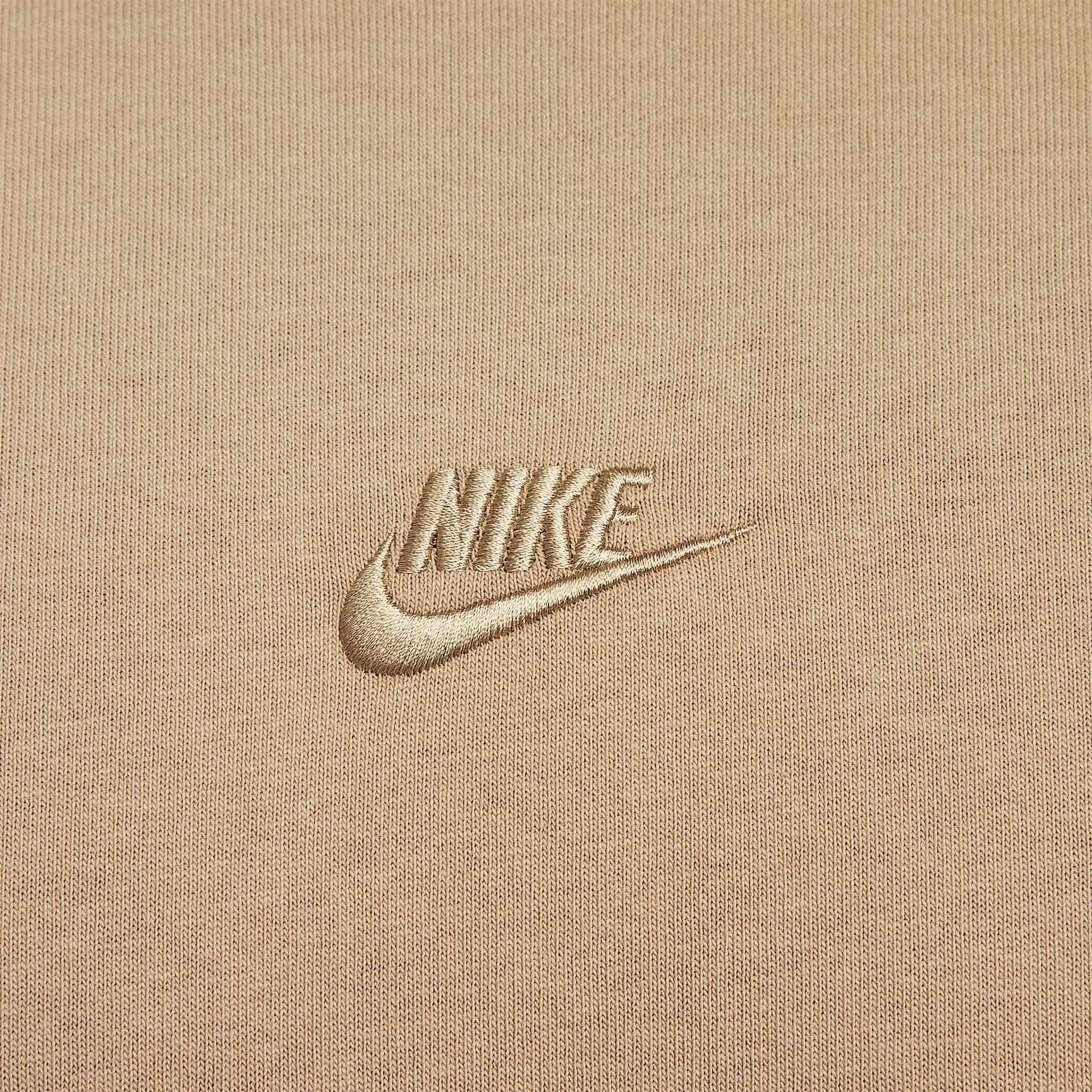 Nike Sportswear Premium Essentials Men's Long-Sleeve T-Shirt